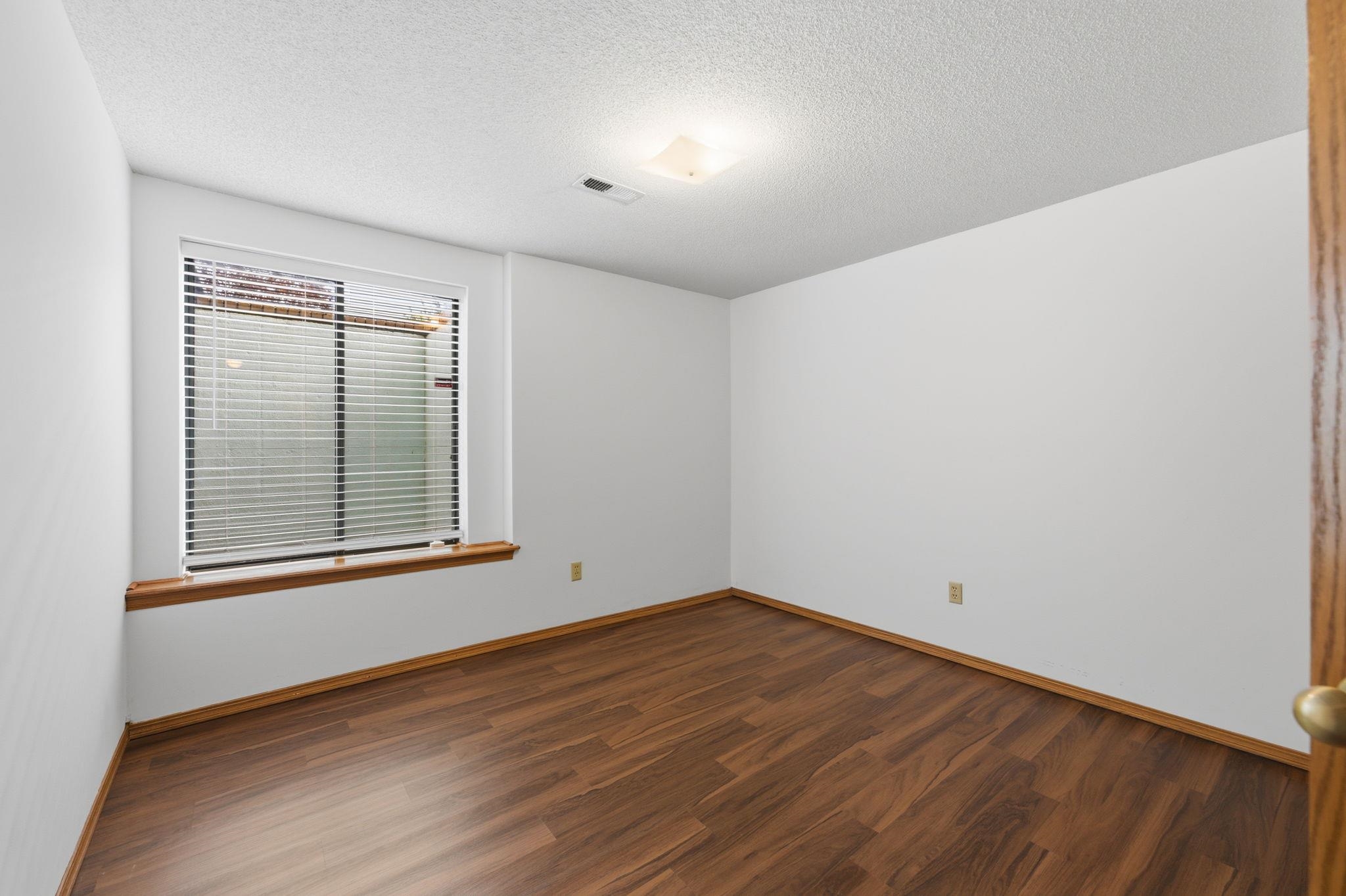 7814 W Westlawn Wichita KS 67212