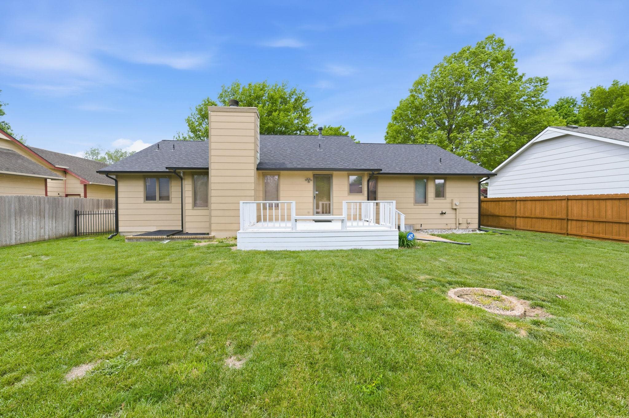 7814 W Westlawn Wichita KS 67212