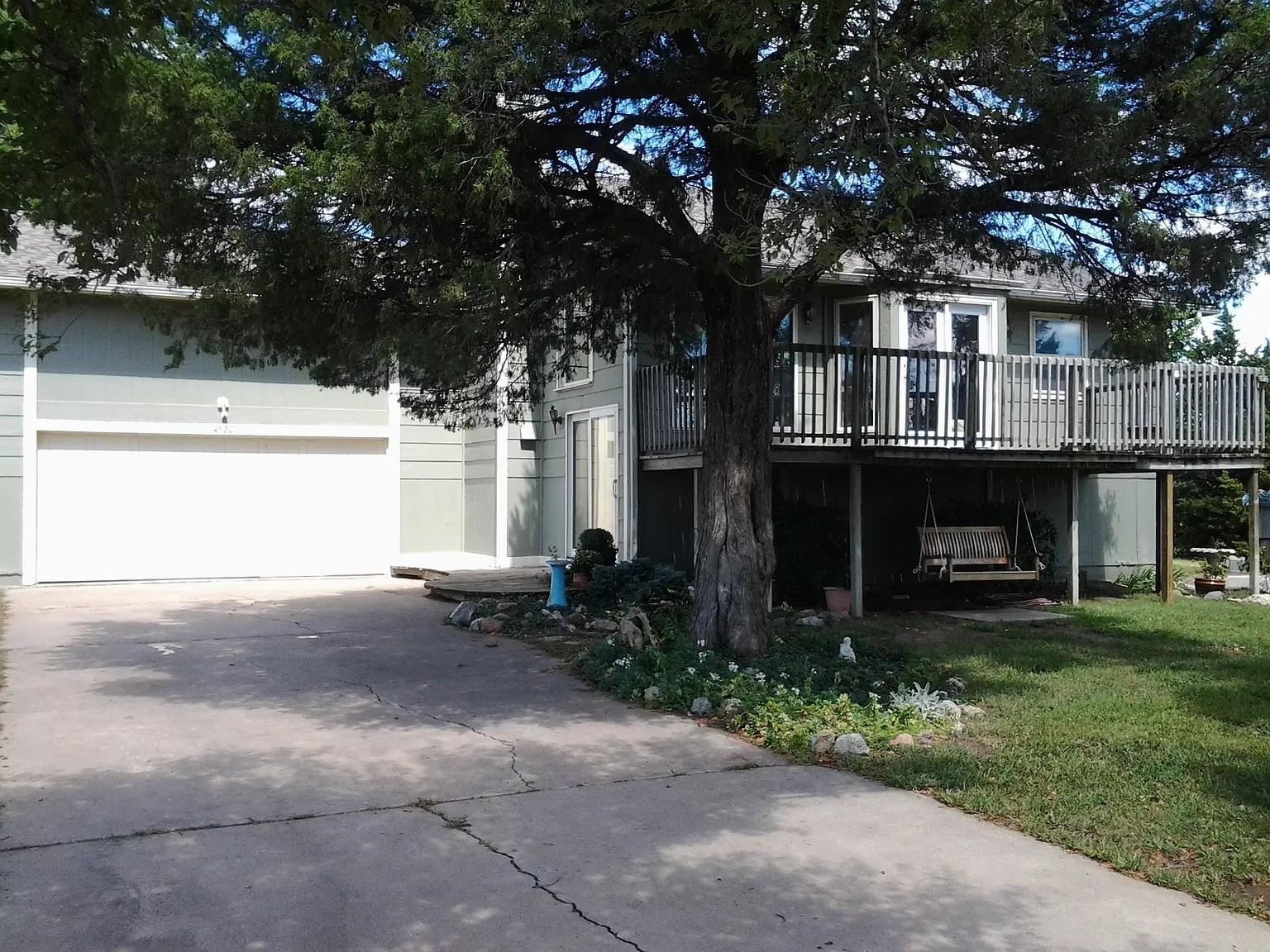 4520 S 247th Street W Goddard KS 67052