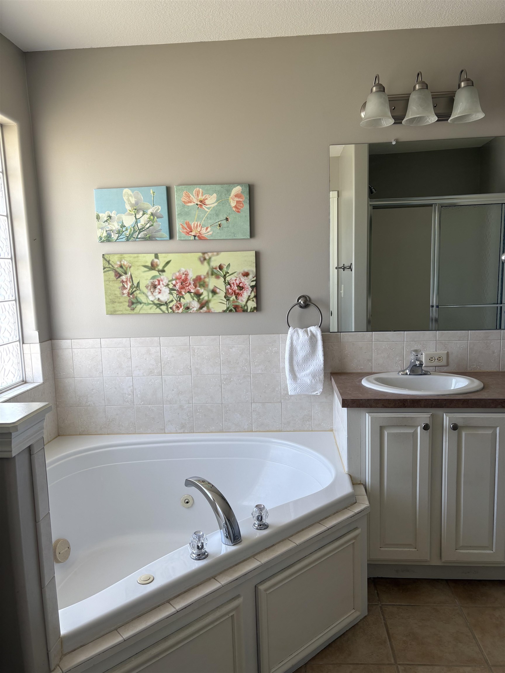 1625 E Woodbrook Lane Derby KS 67037