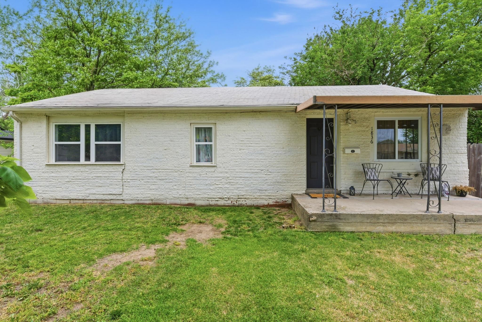 1836 S Bonn Wichita KS 67213