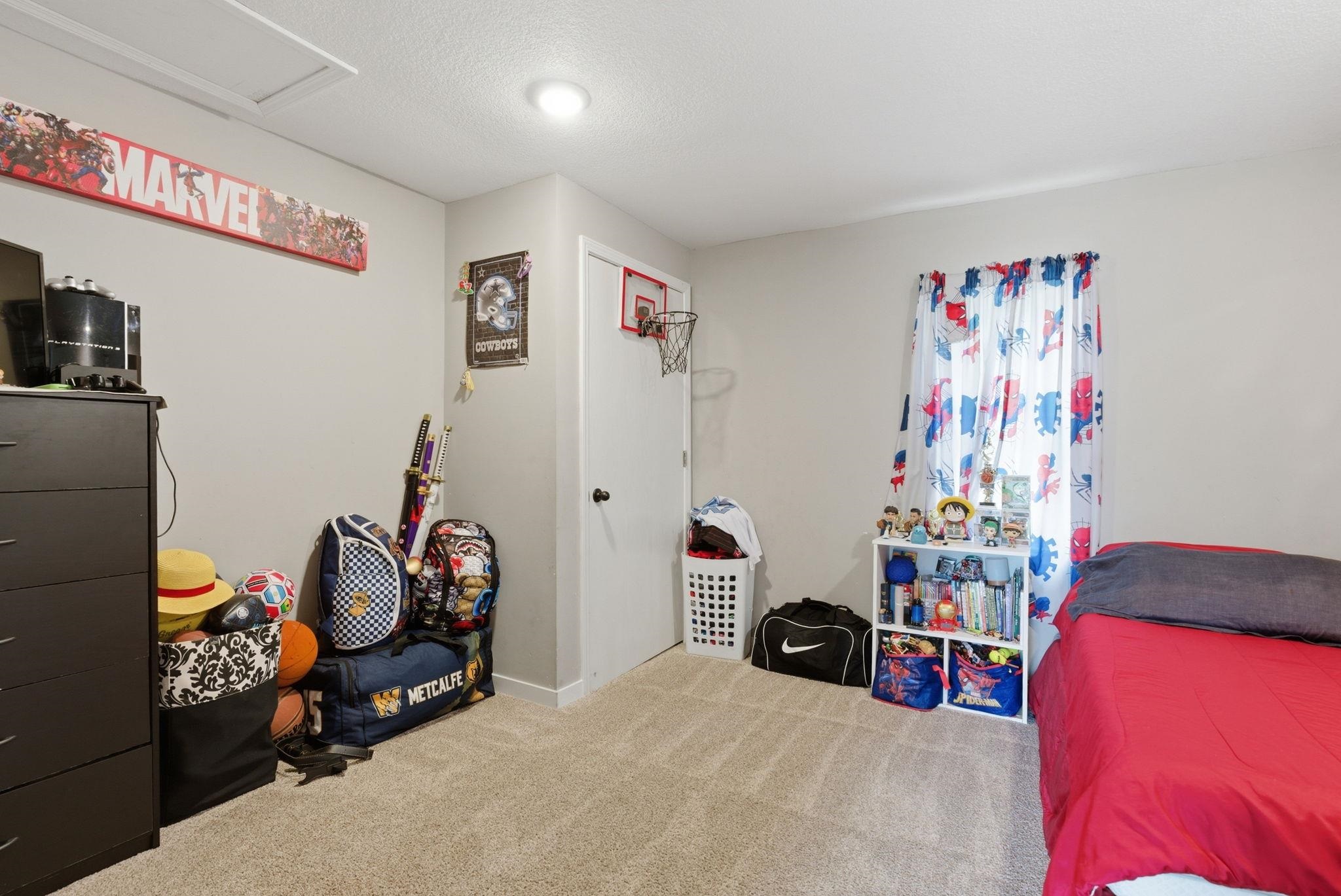 1836 S Bonn Wichita KS 67213