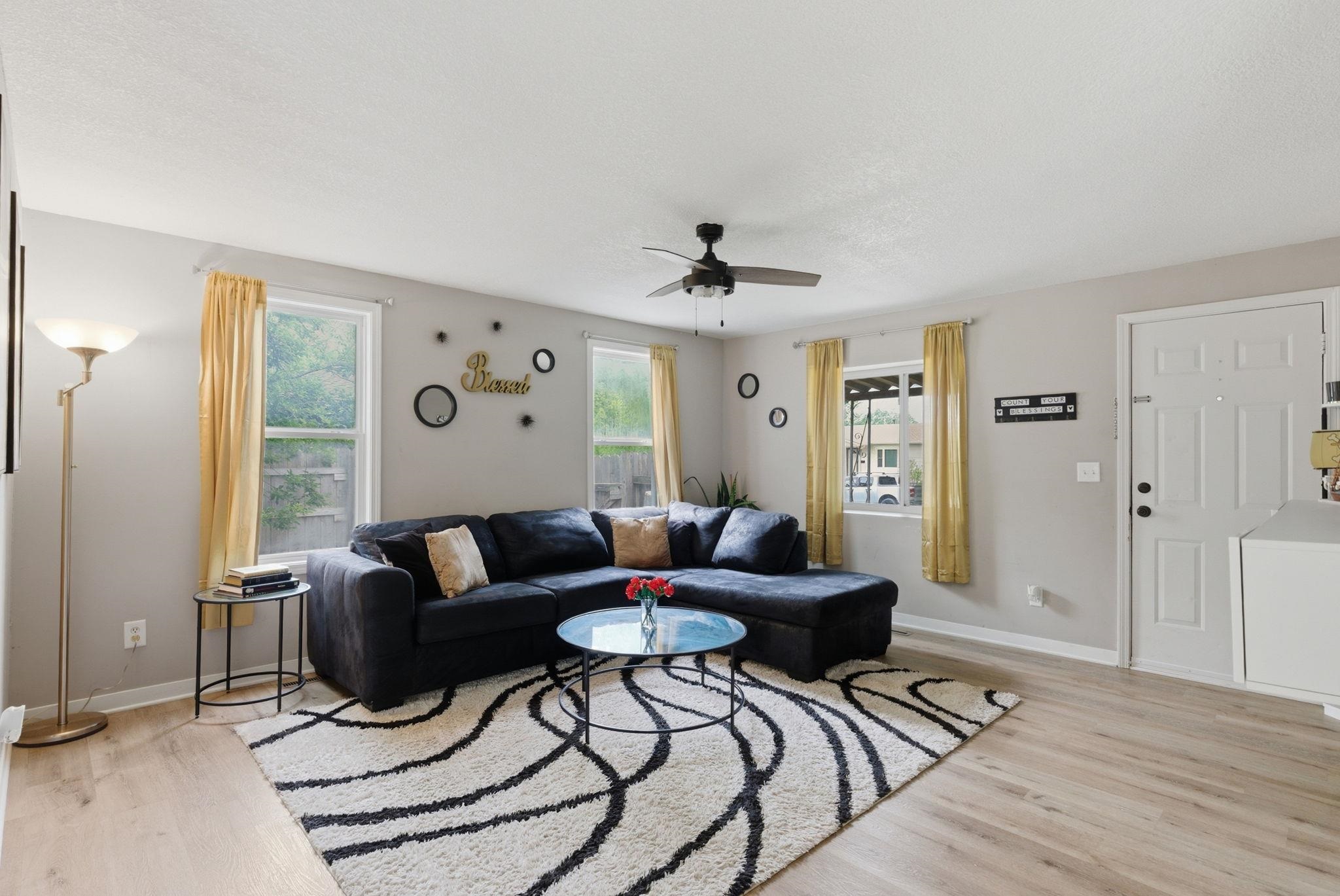 1836 S Bonn Wichita KS 67213