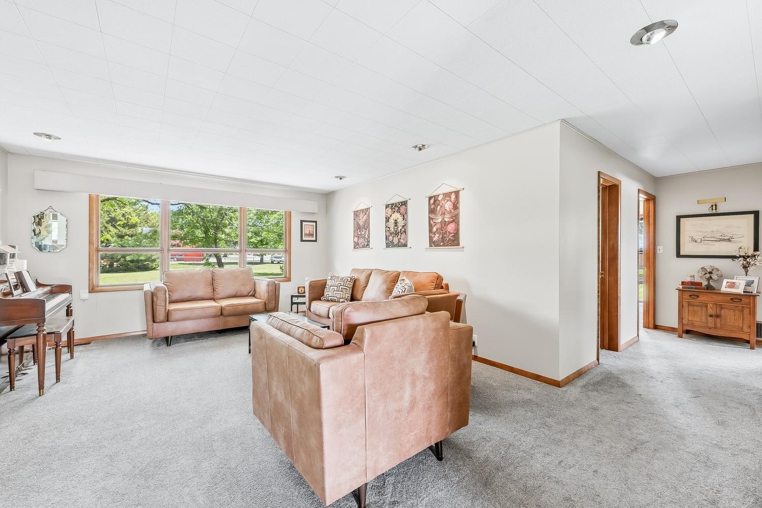 230 S Westview Andover KS 67002