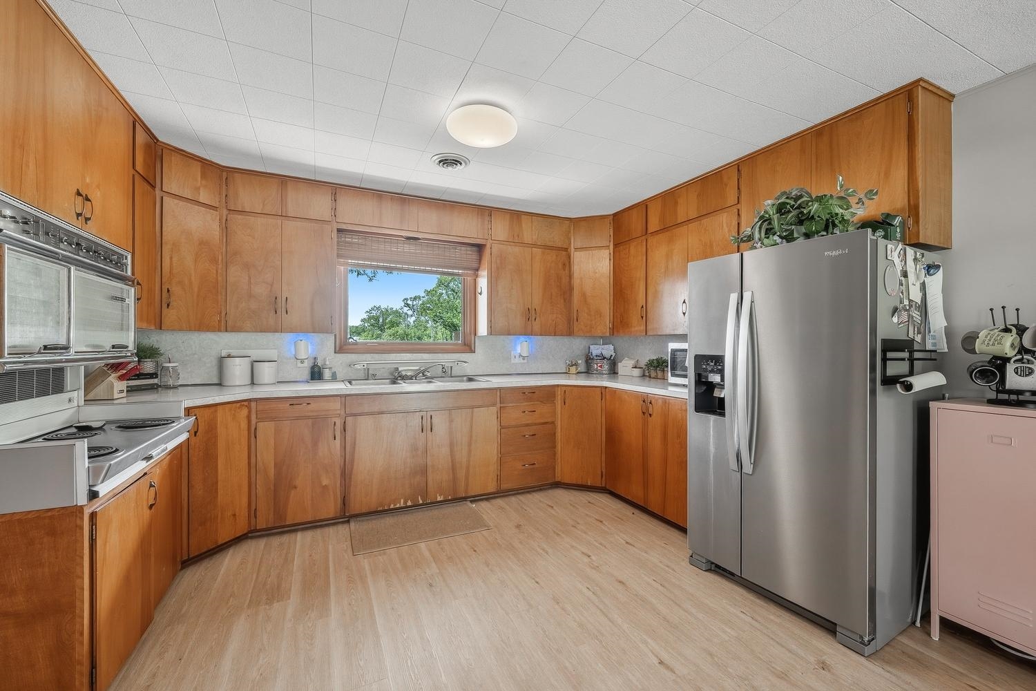 230 S Westview Andover KS 67002