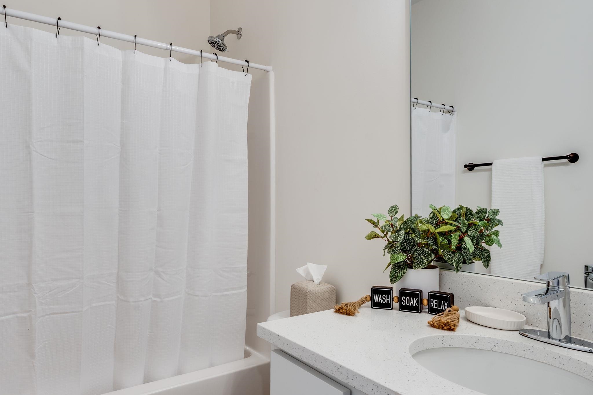 5704 E Bristol Street Bel Aire KS 67220