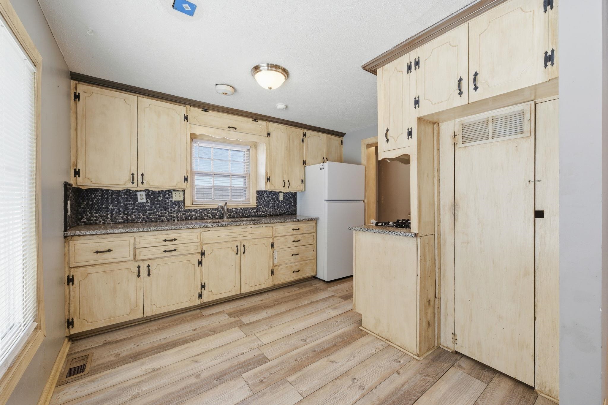 1124 W 20th Wichita KS 67203