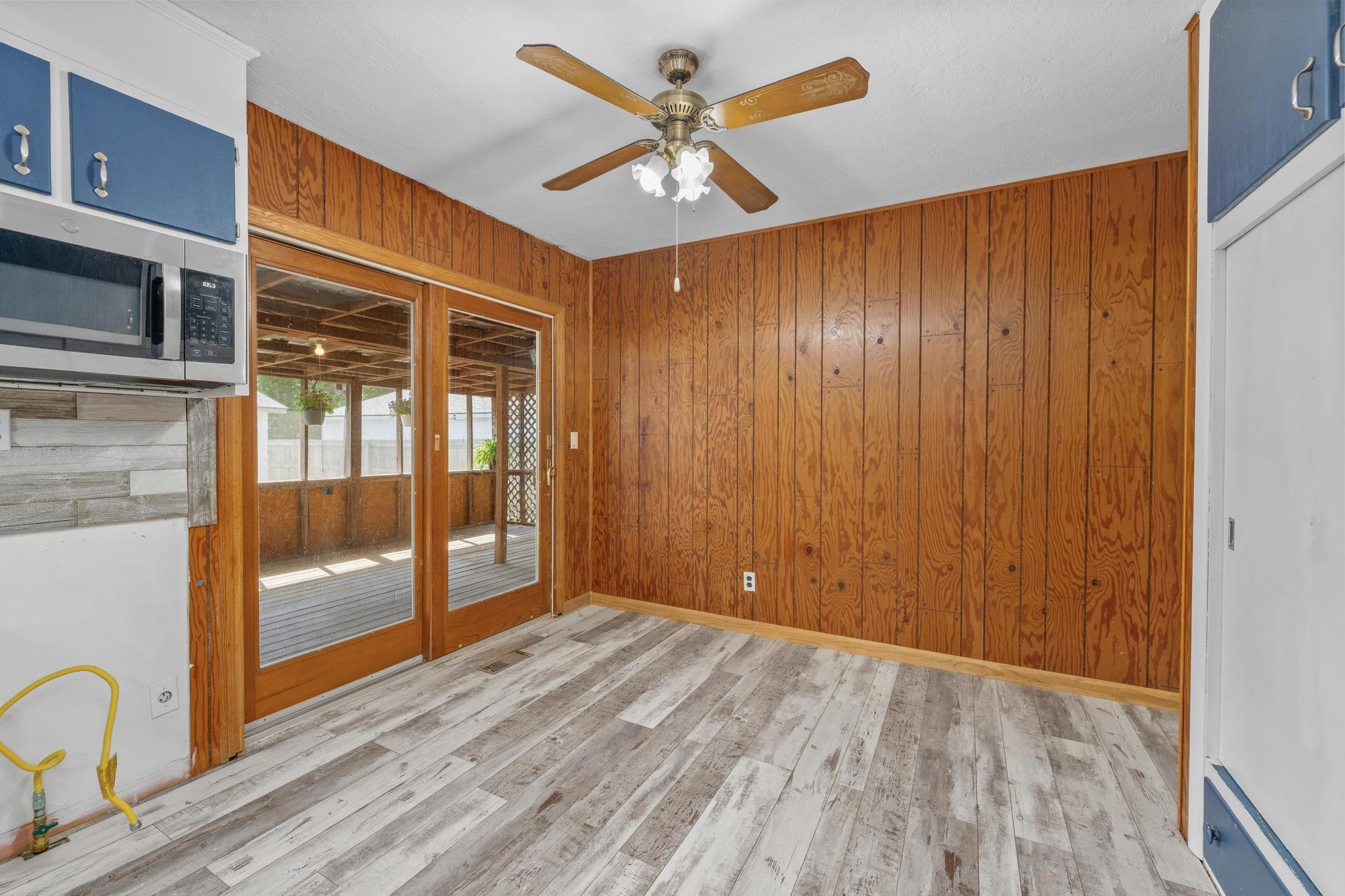 1319 N Poplar Street Wellington KS 67152