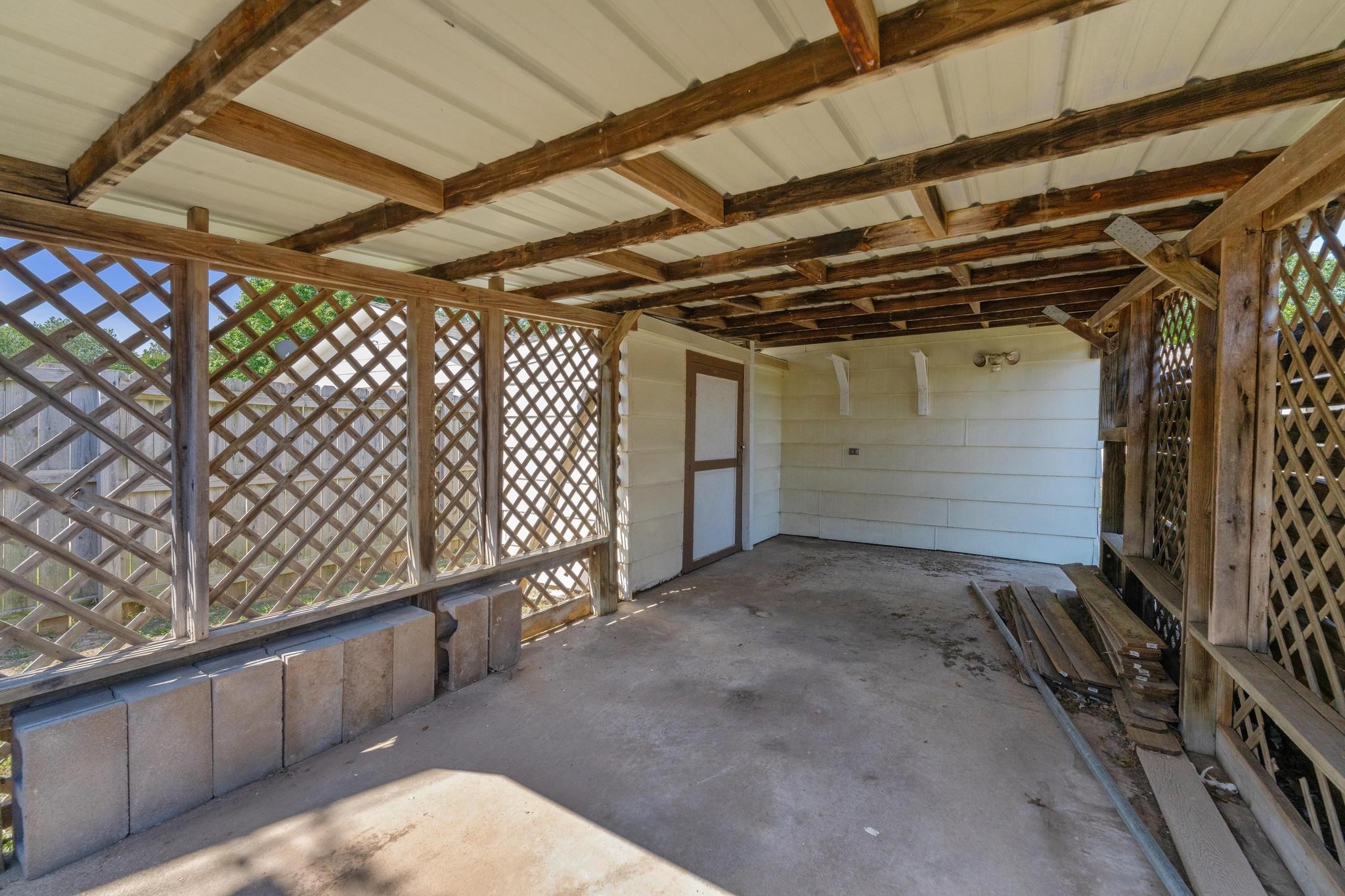 1319 N Poplar Street Wellington KS 67152