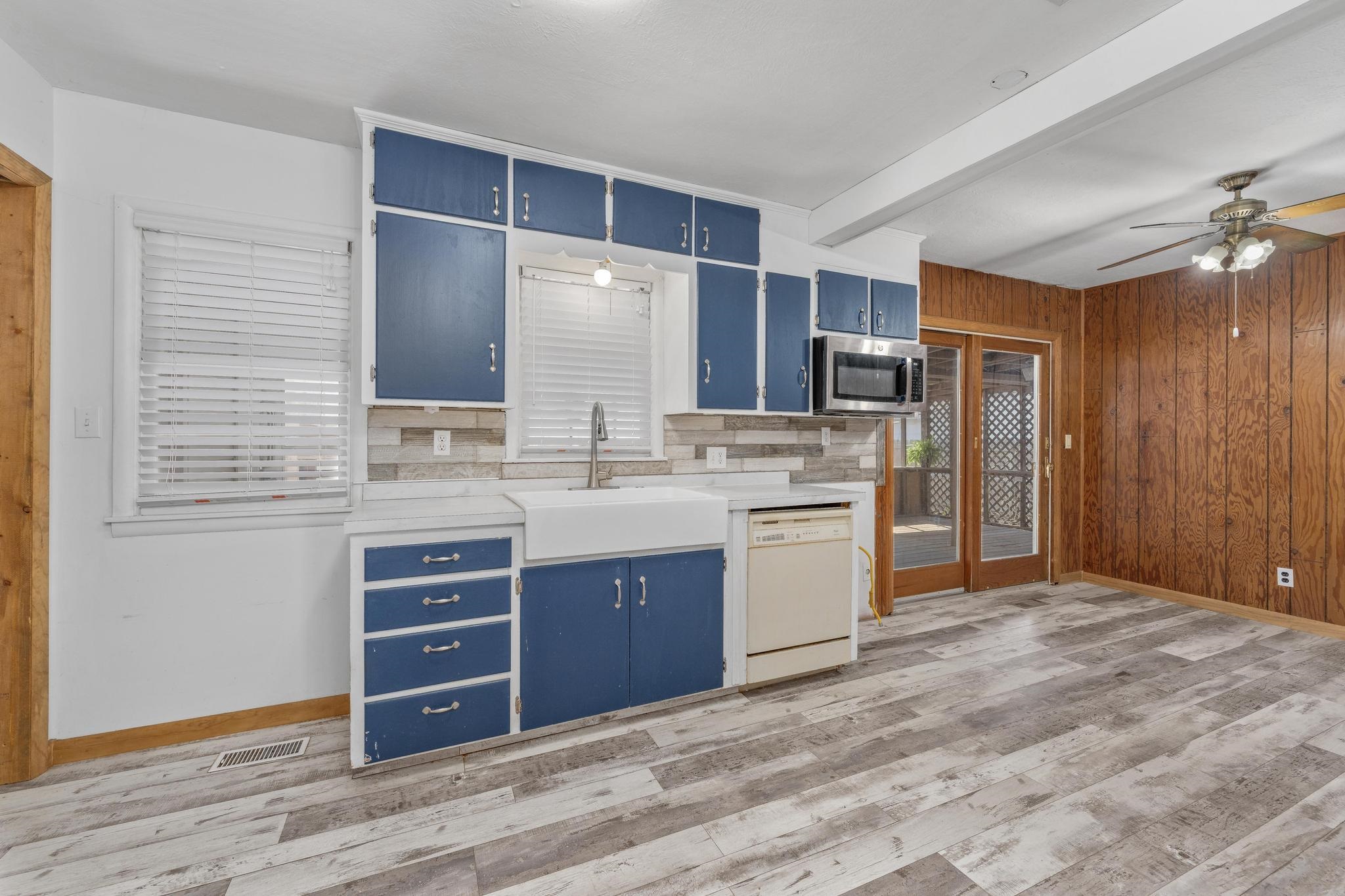 1319 N Poplar Street Wellington KS 67152