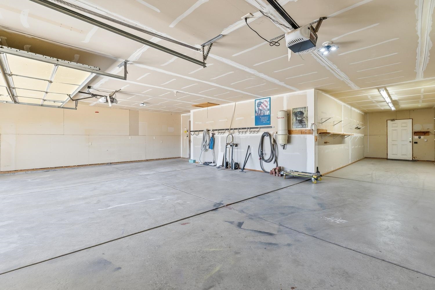 8706 E Scragg Wichita KS 67226