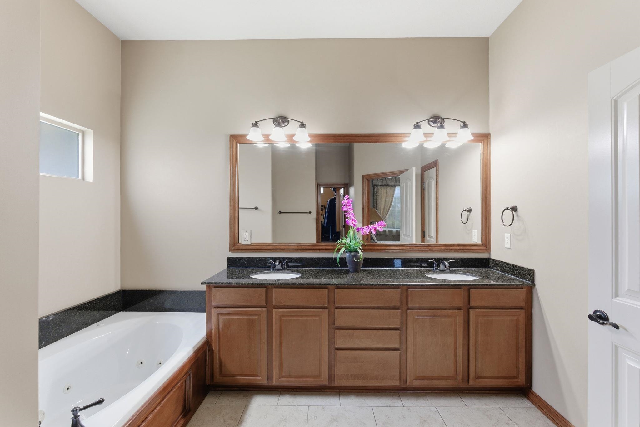 616 S Saint Andrews Wichita KS 67230