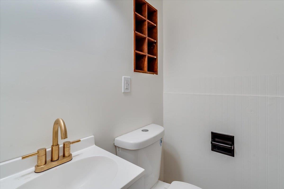 565 S Circle Drive Derby KS 67037