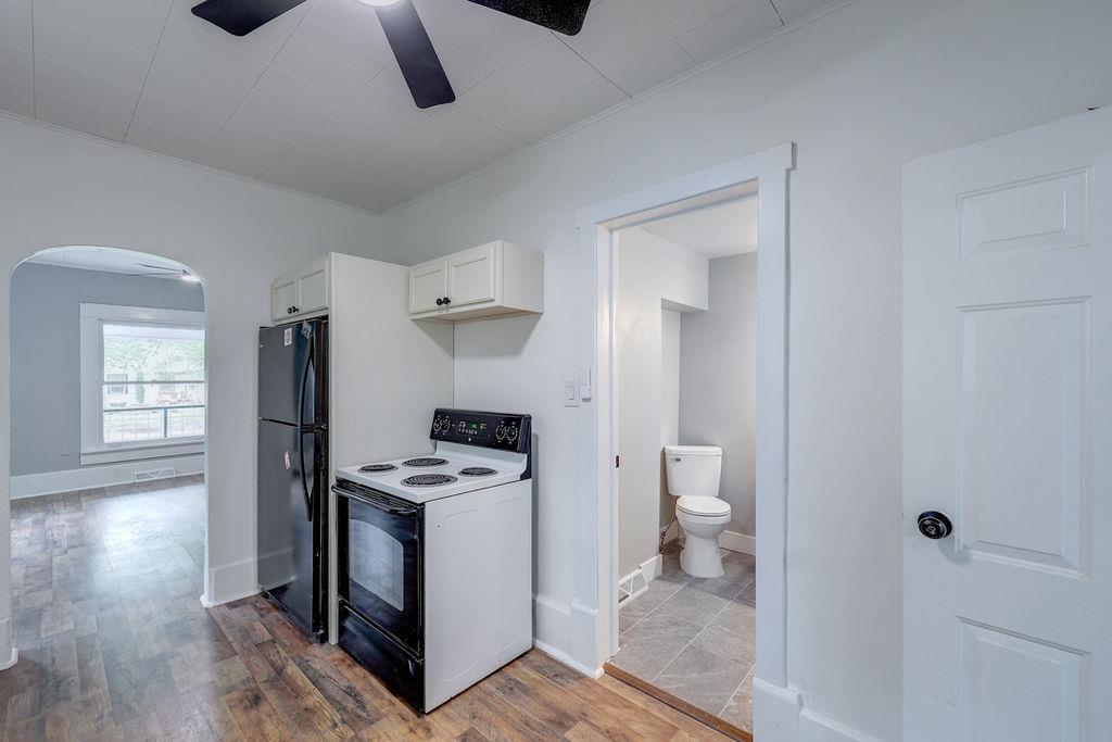 1516 E 11th Avenue Winfield KS 67156
