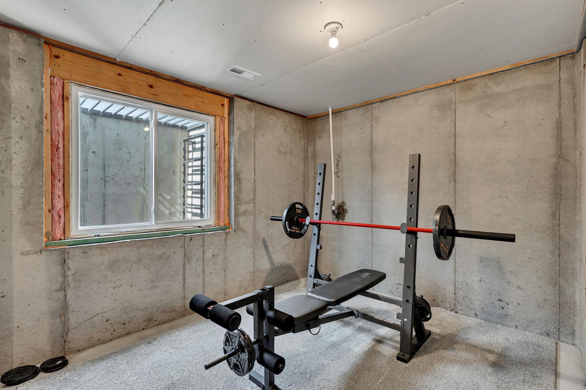 291 W Dusk Drive Rose Hill KS 67133
