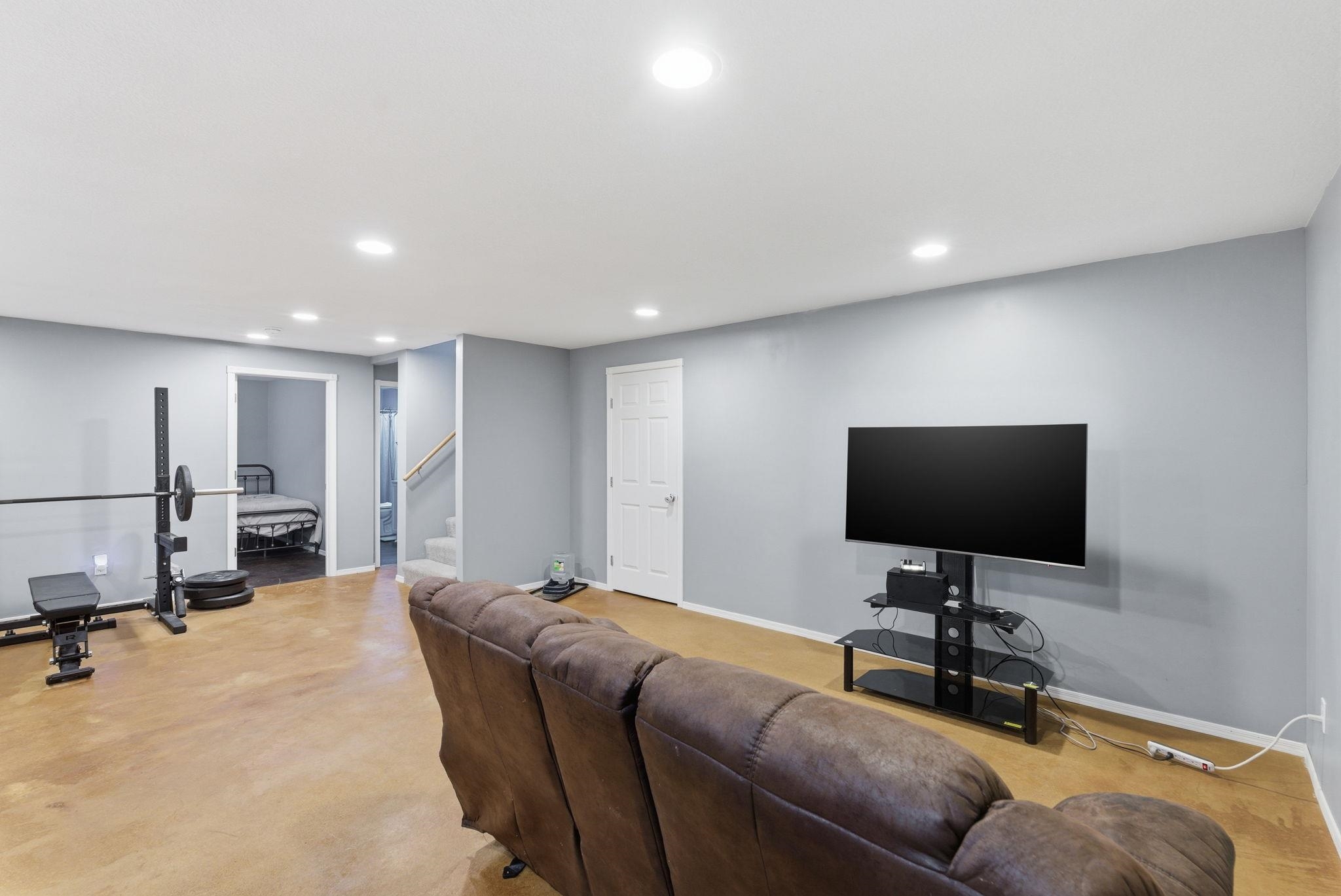 941 E Forest Court Haysville KS 67060