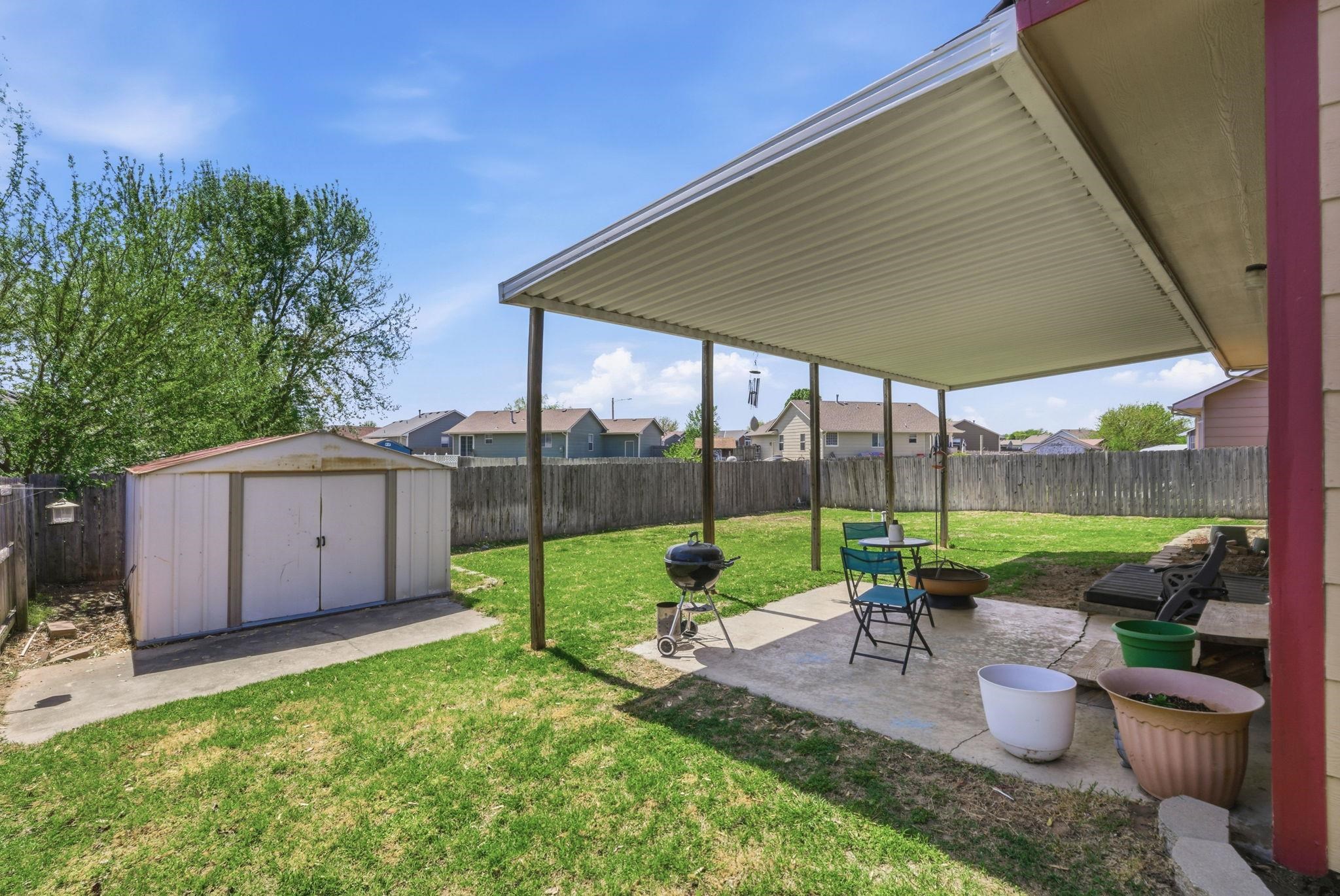 941 E Forest Court Haysville KS 67060