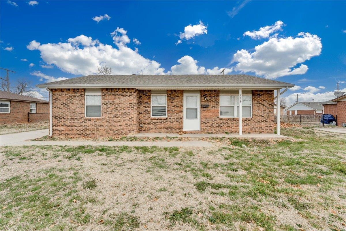 1608 E Catalina Street Wichita KS 67216