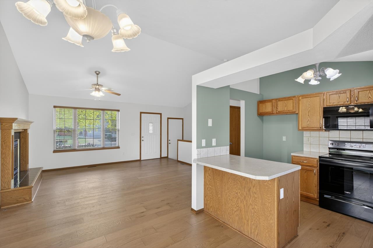 2537 E Fairchild Street Park City KS 67219
