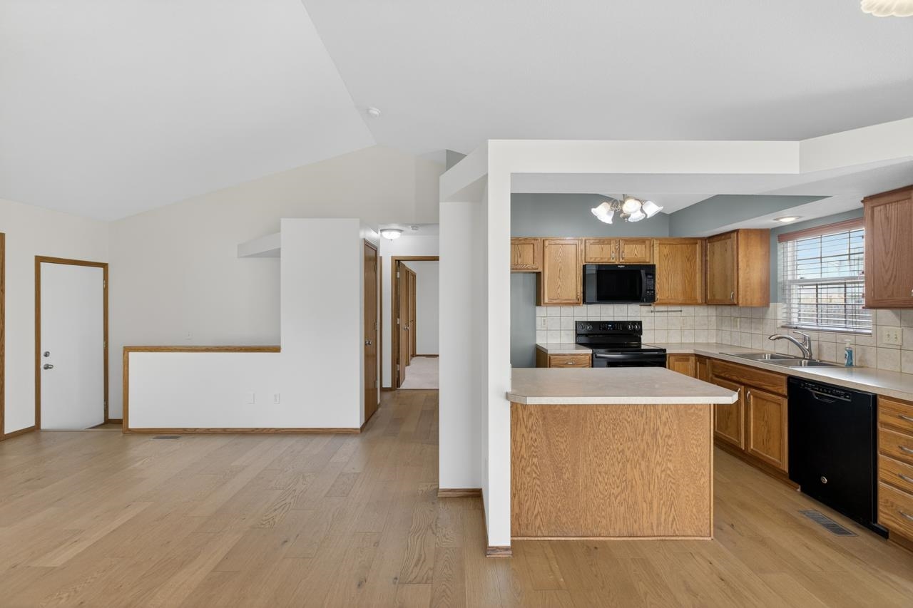 2537 E Fairchild Street Park City KS 67219