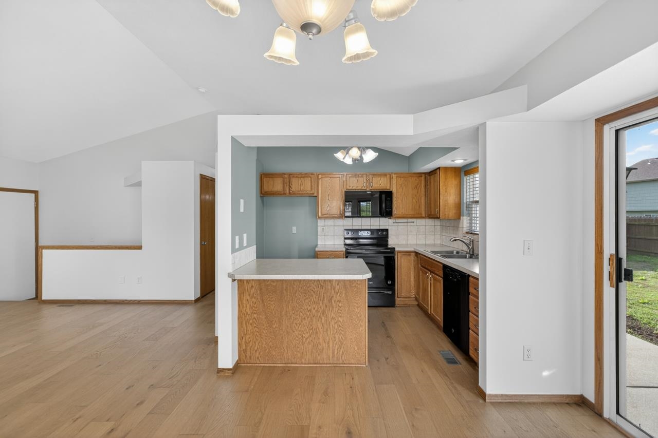 2537 E Fairchild Street Park City KS 67219