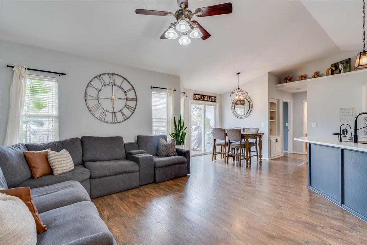 4242 N Dellrose Street Wichita KS 67220