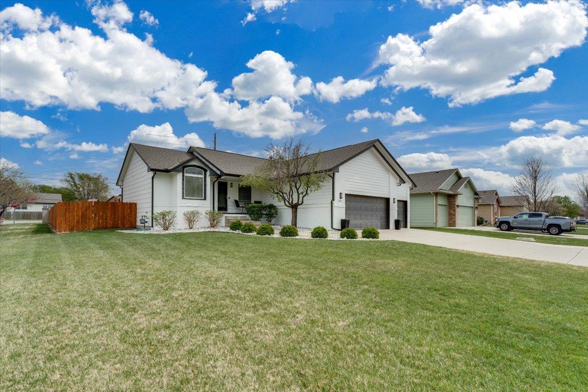 4242 N Dellrose Street Wichita KS 67220
