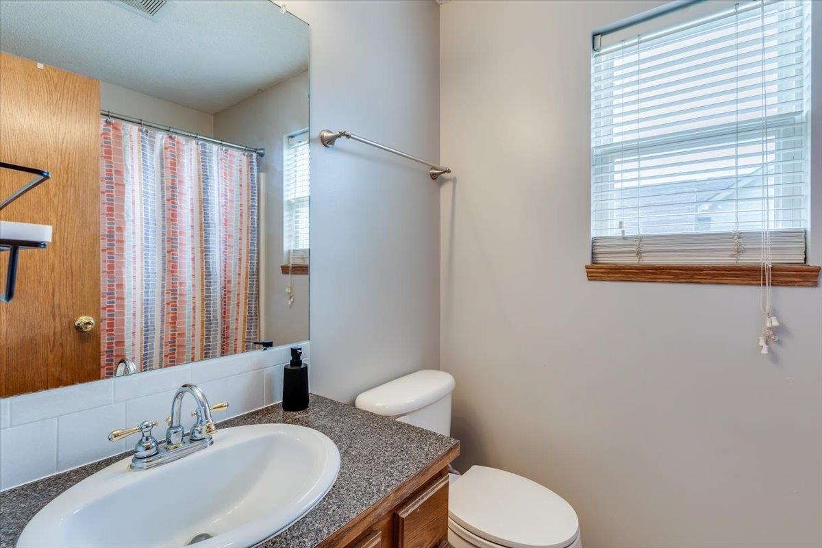 4242 N Dellrose Street Wichita KS 67220