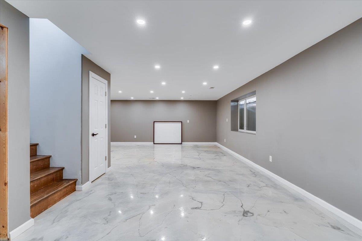 4242 N Dellrose Street Wichita KS 67220