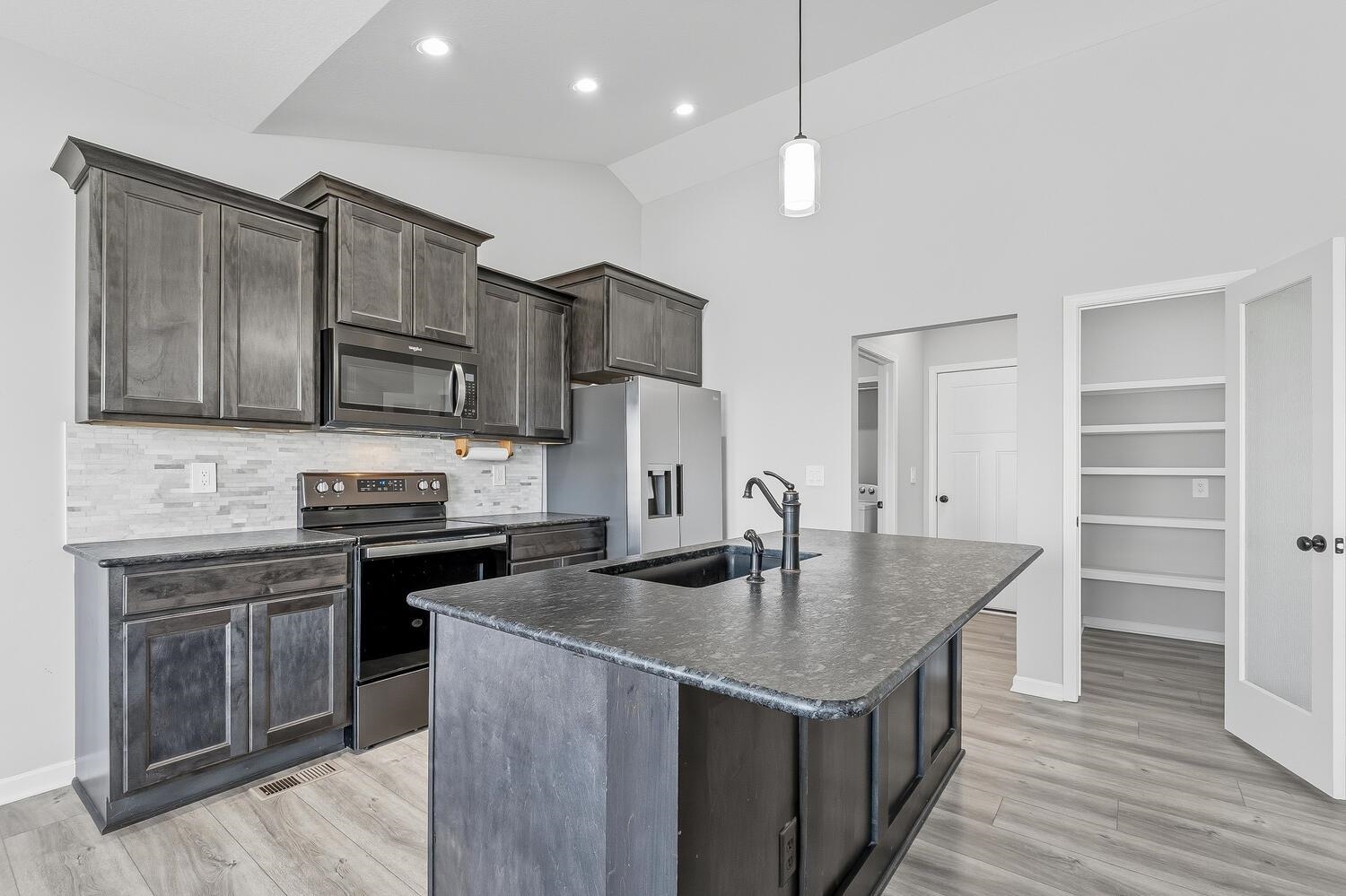 832 E Sunset Street Goddard KS 67052