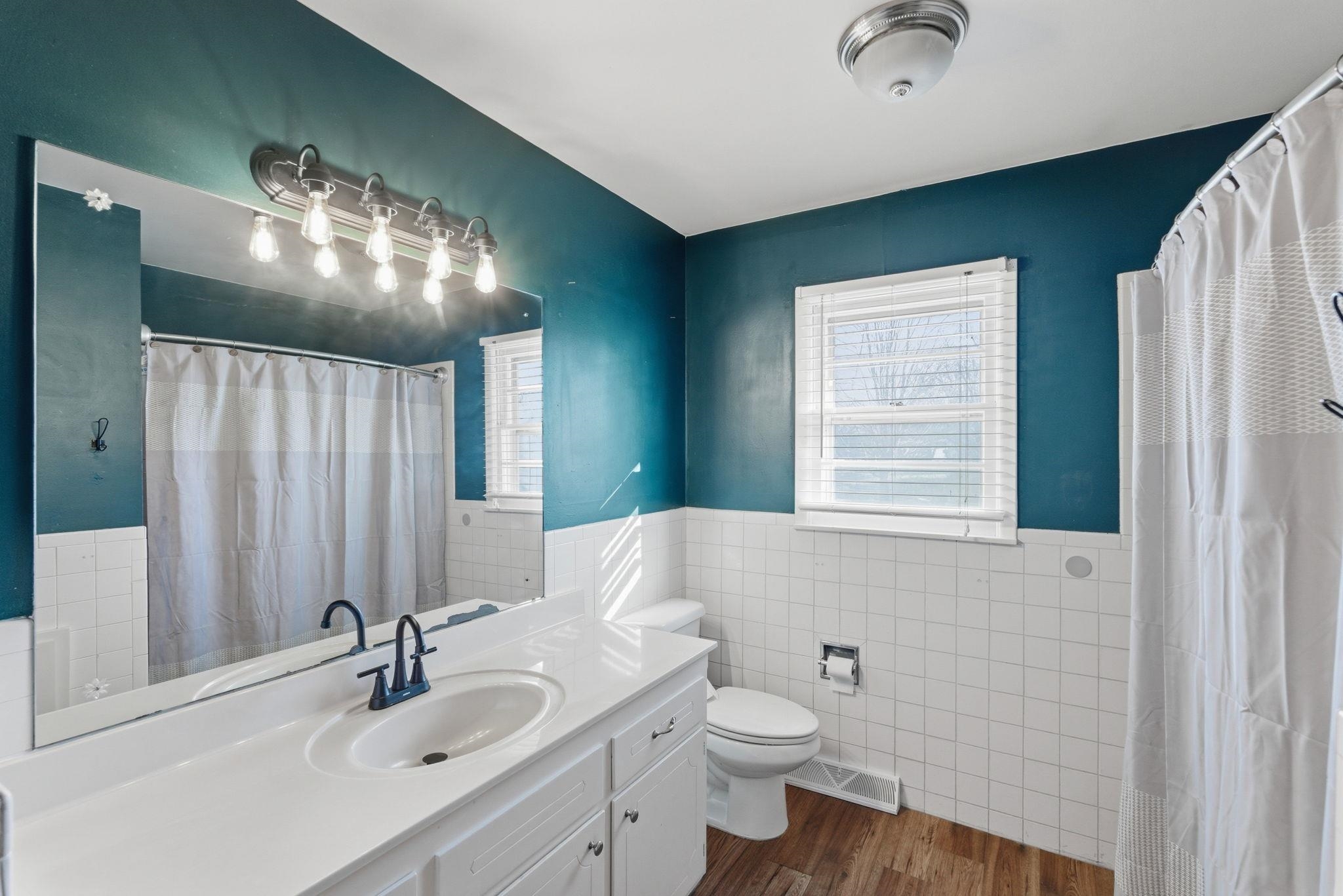4428 Gunnison Street Bel Aire KS 67220