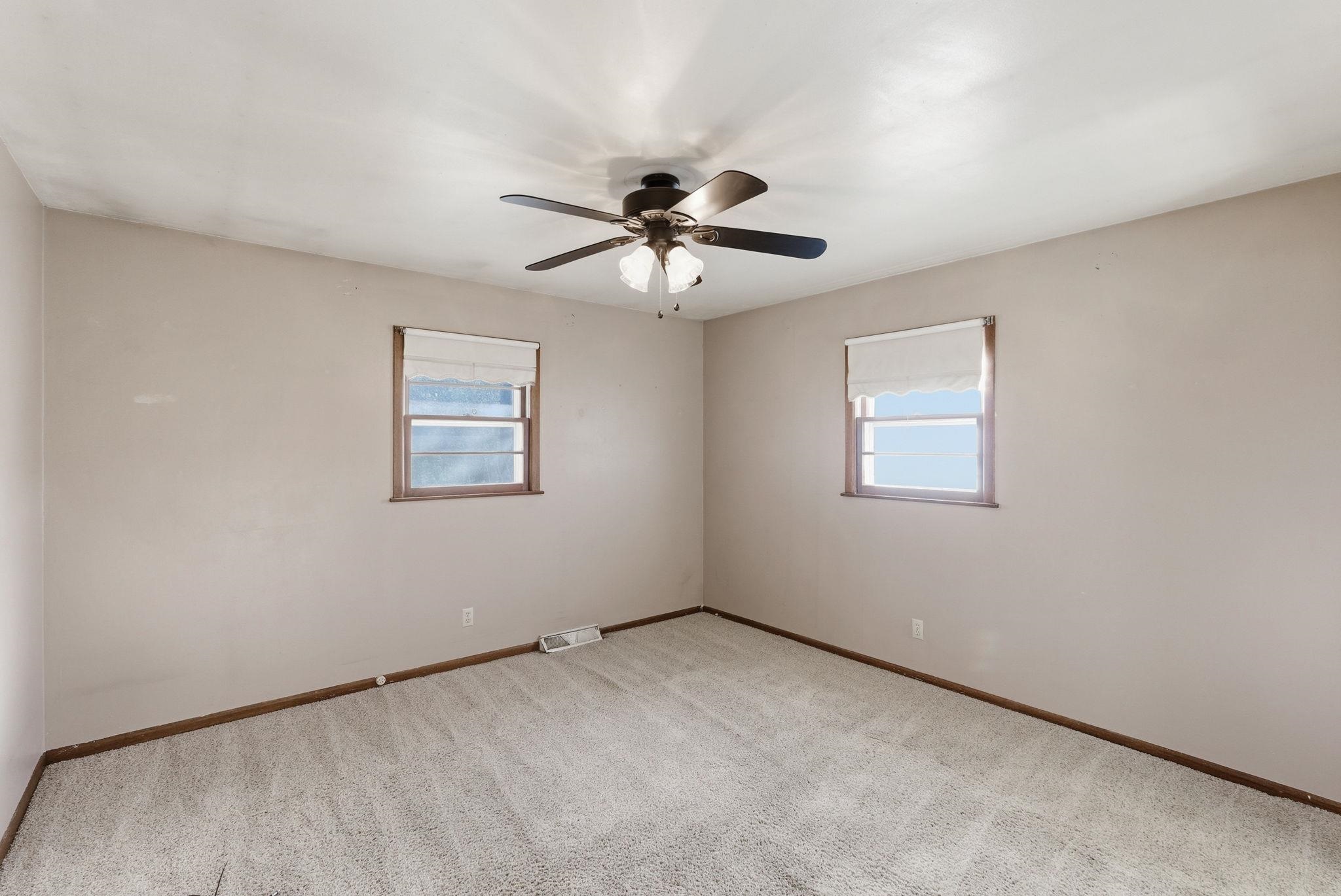 4428 Gunnison Street Bel Aire KS 67220