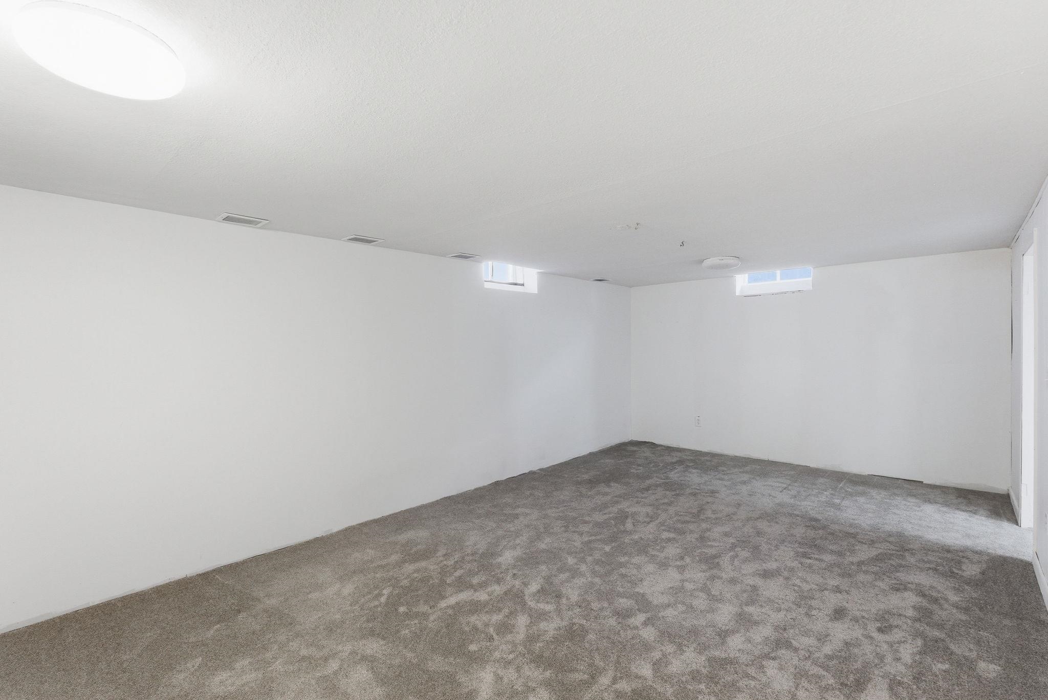 4428 Gunnison Street Bel Aire KS 67220