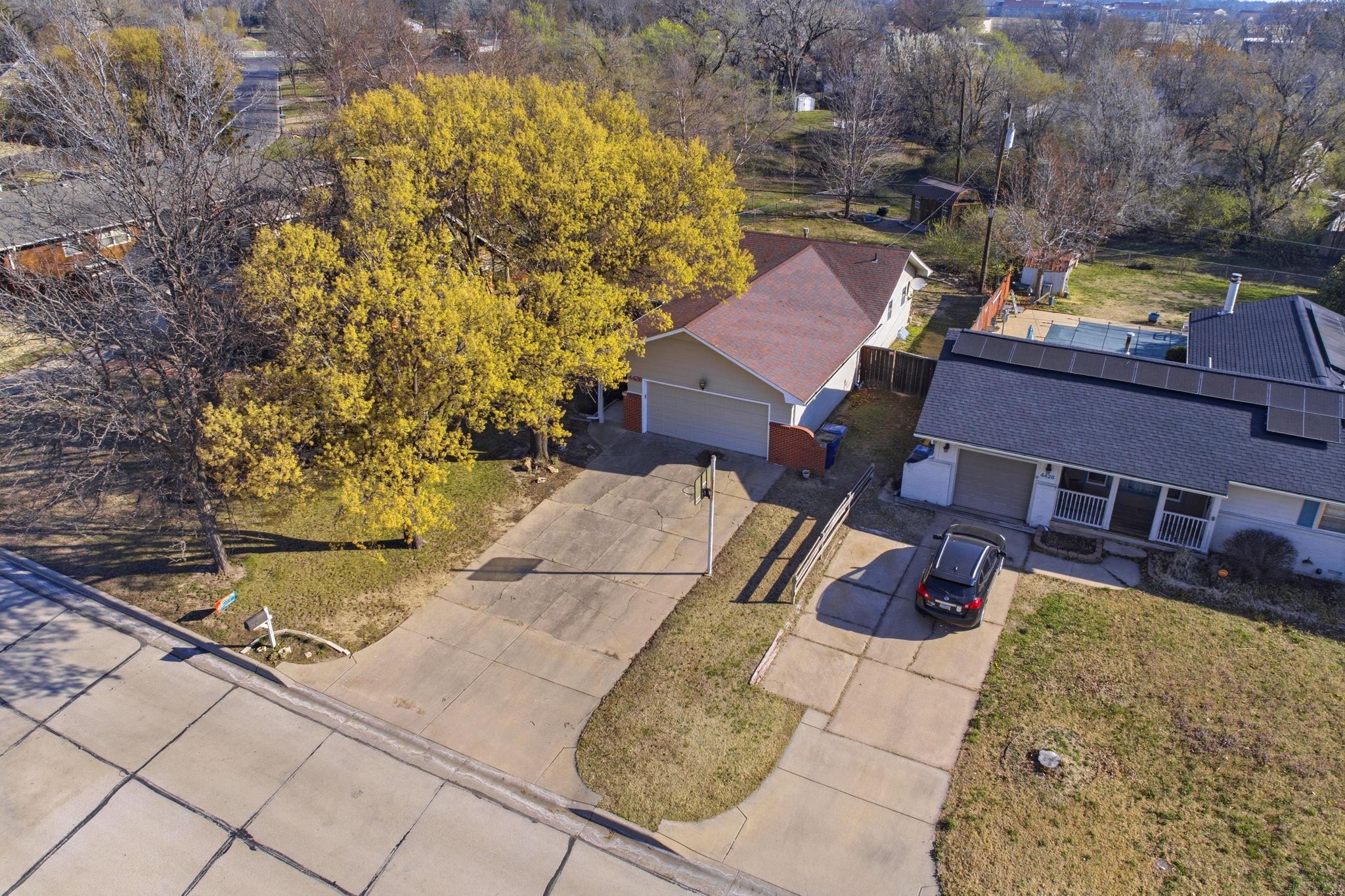 4428 Gunnison Street Bel Aire KS 67220