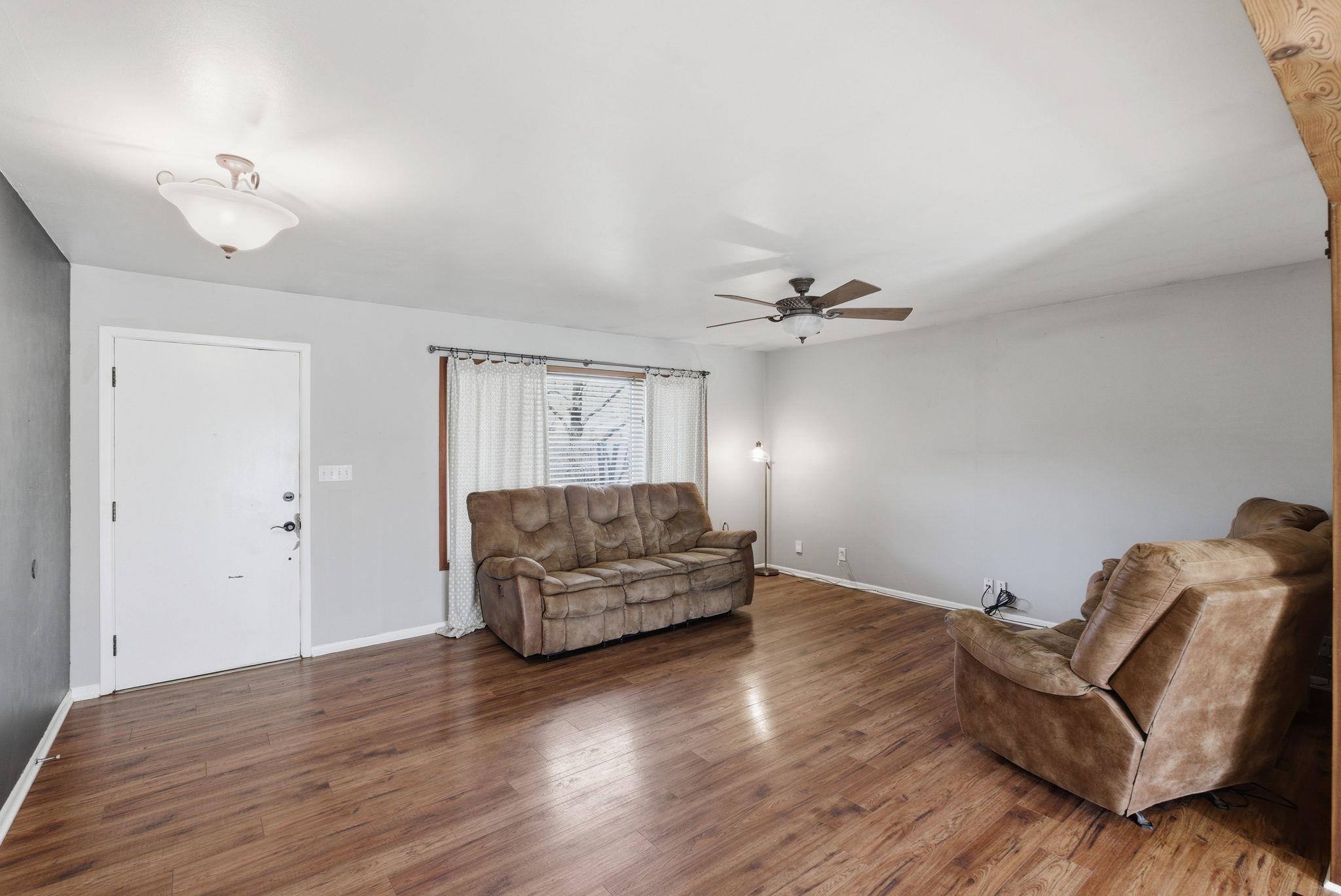 4428 Gunnison Street Bel Aire KS 67220