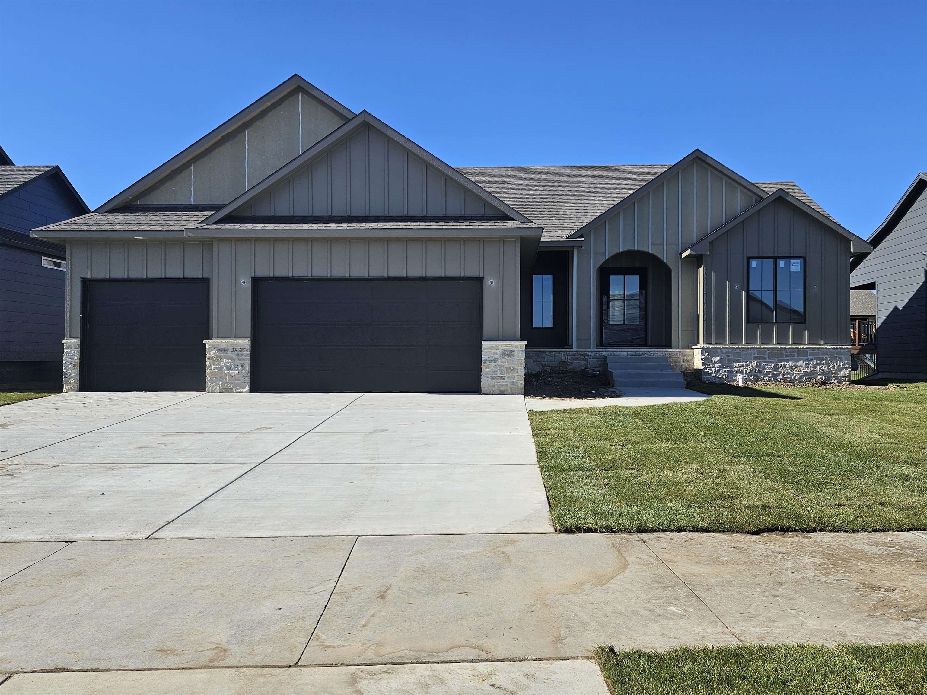 2541 N Bluestone Street Andover KS 67002