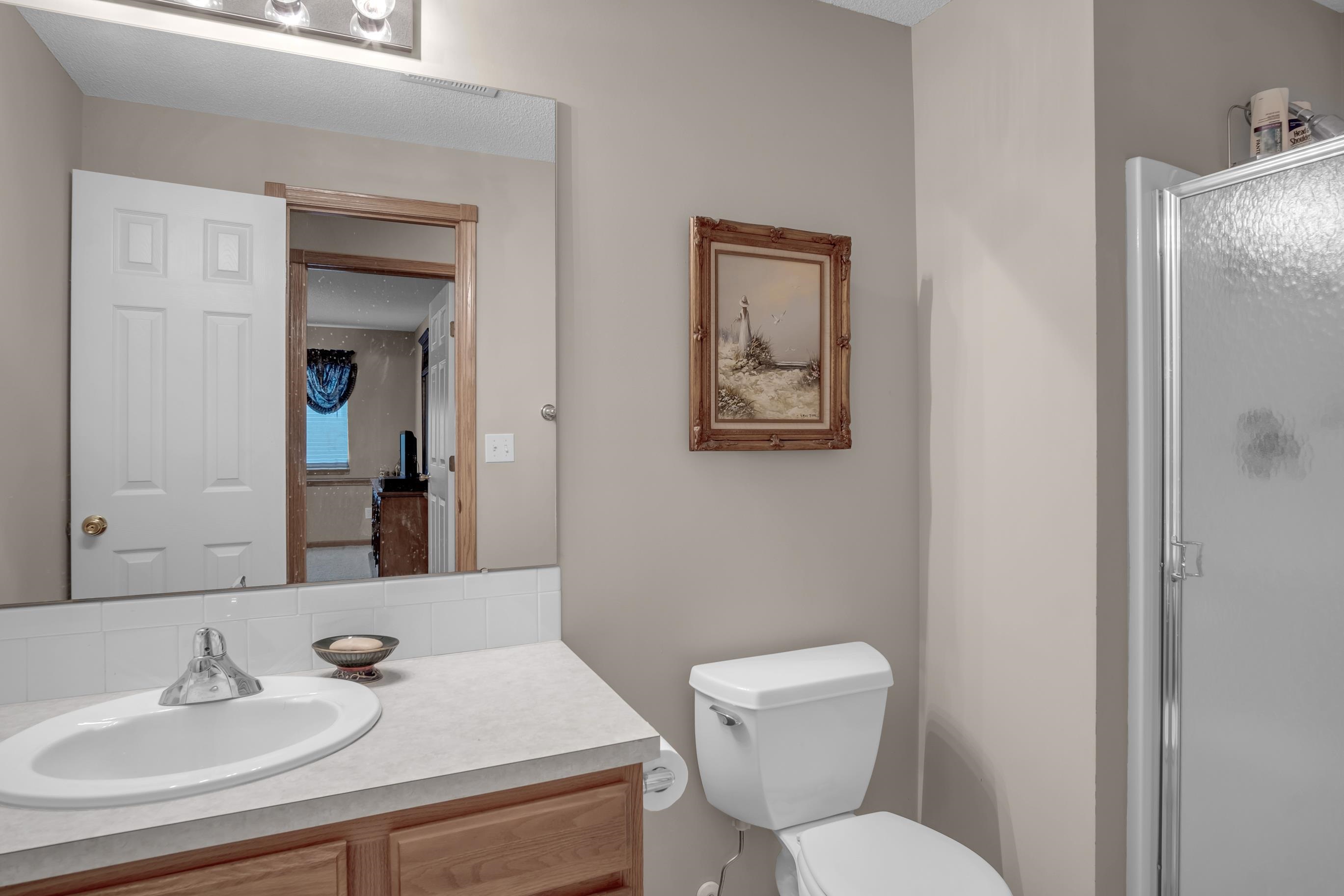 403 Witmarsum West North Newton KS 67117