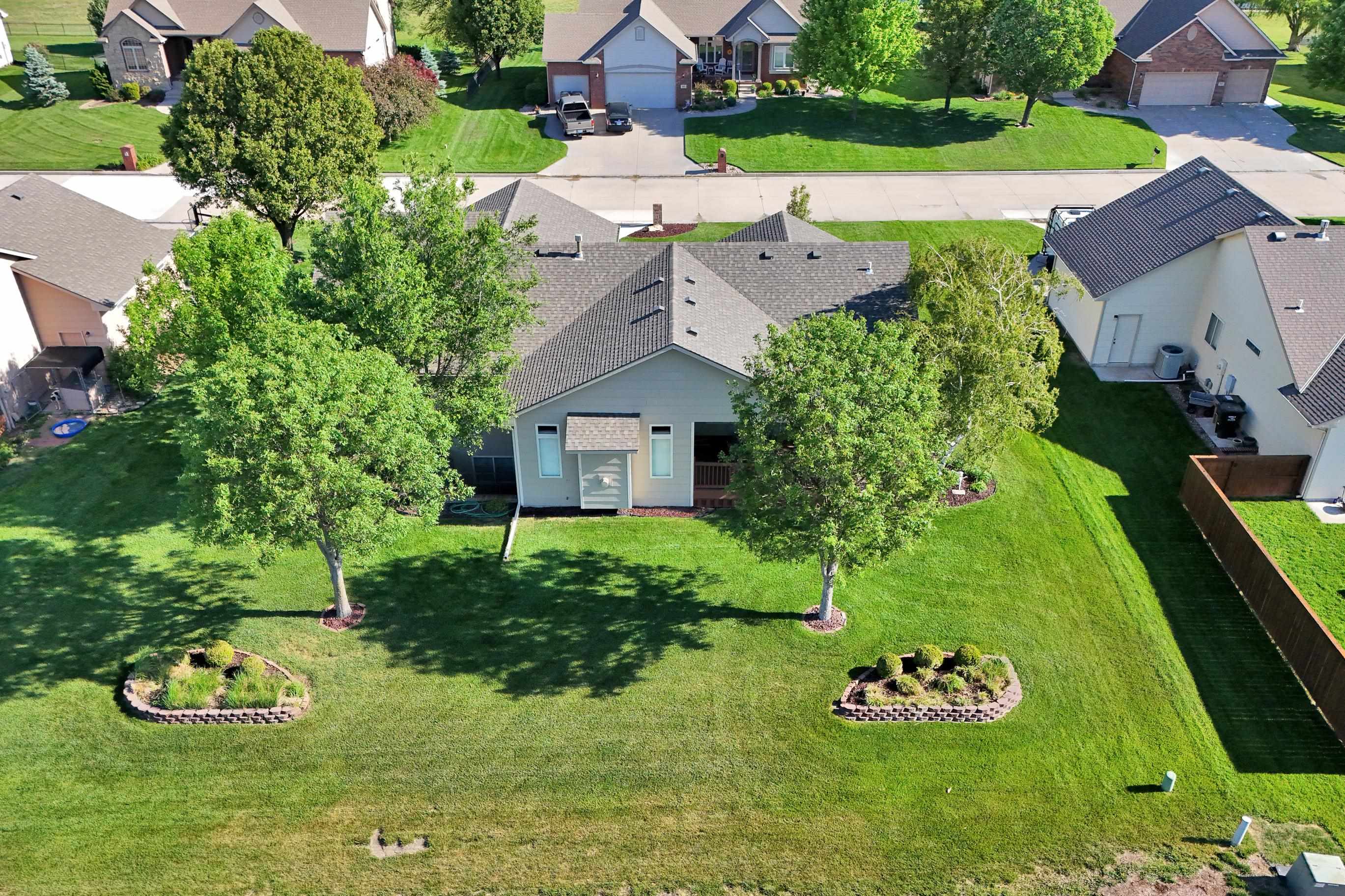 403 Witmarsum West North Newton KS 67117