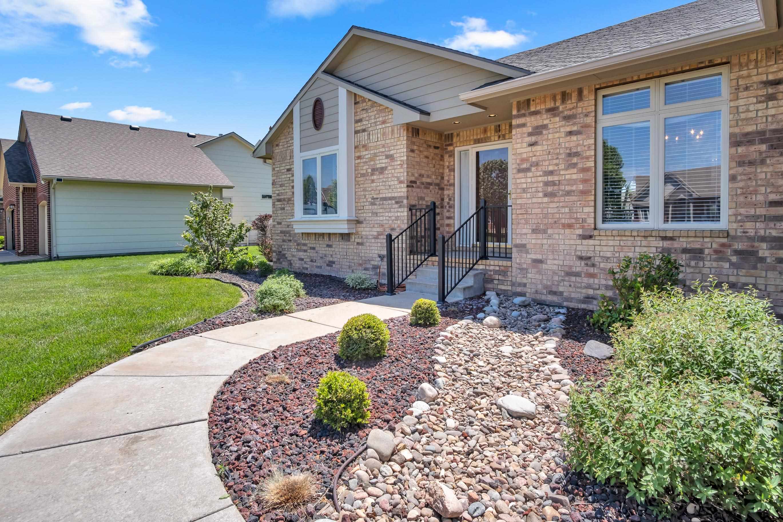 403 Witmarsum West North Newton KS 67117