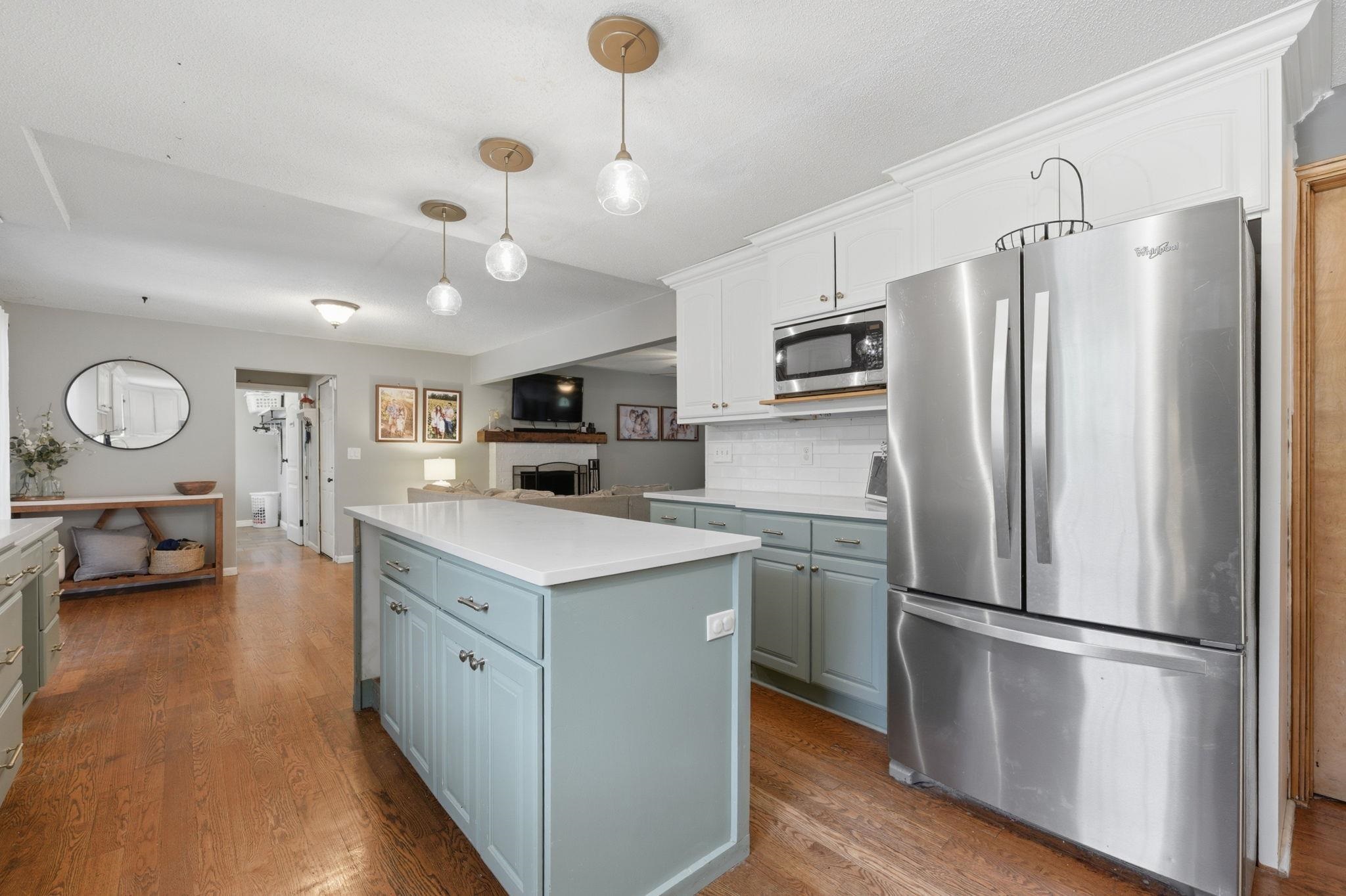4645 N Hillcrest Avenue Bel Aire KS 67220