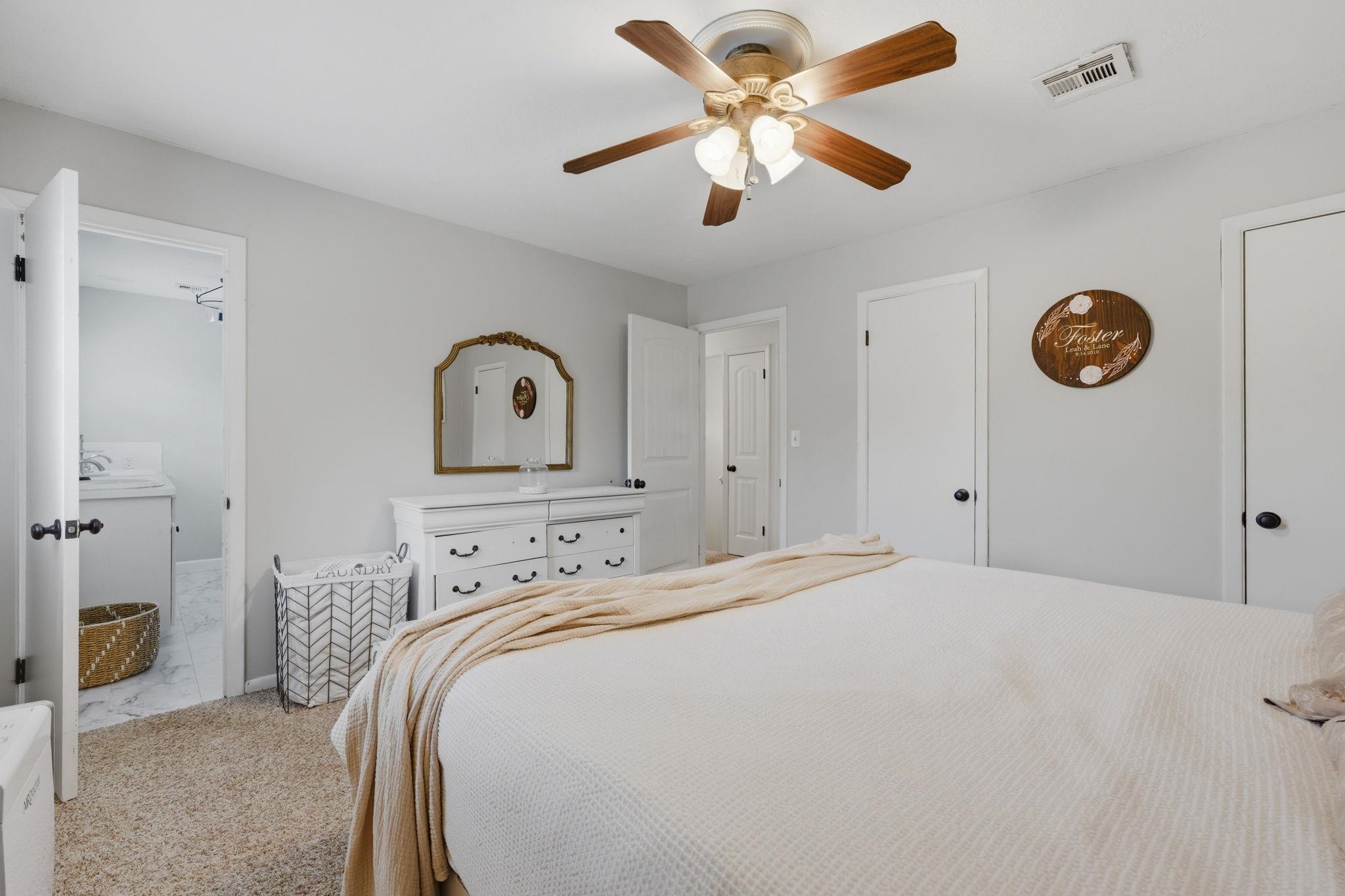 4645 N Hillcrest Avenue Bel Aire KS 67220