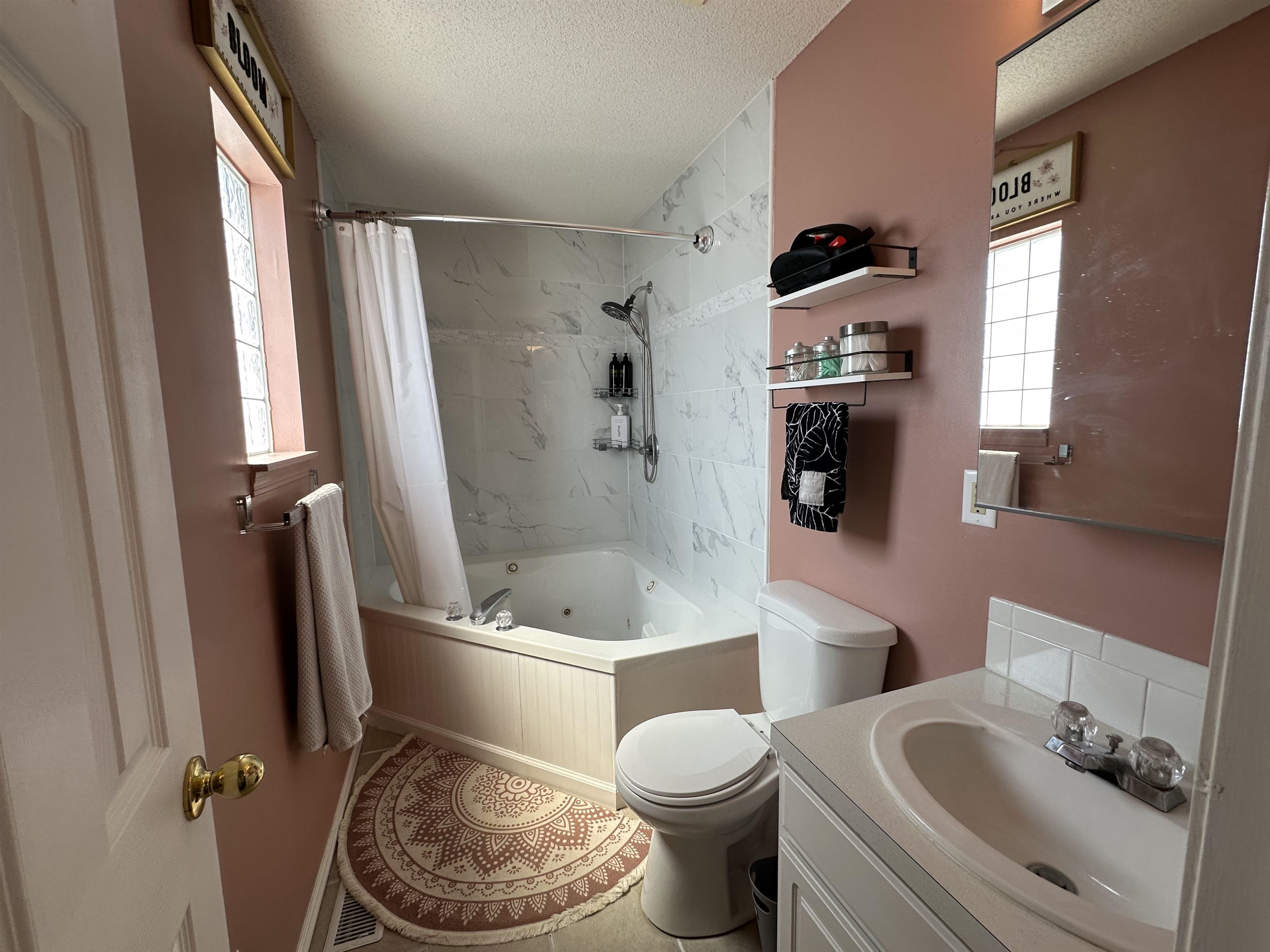 3129 N Applewood Wichita KS 67220