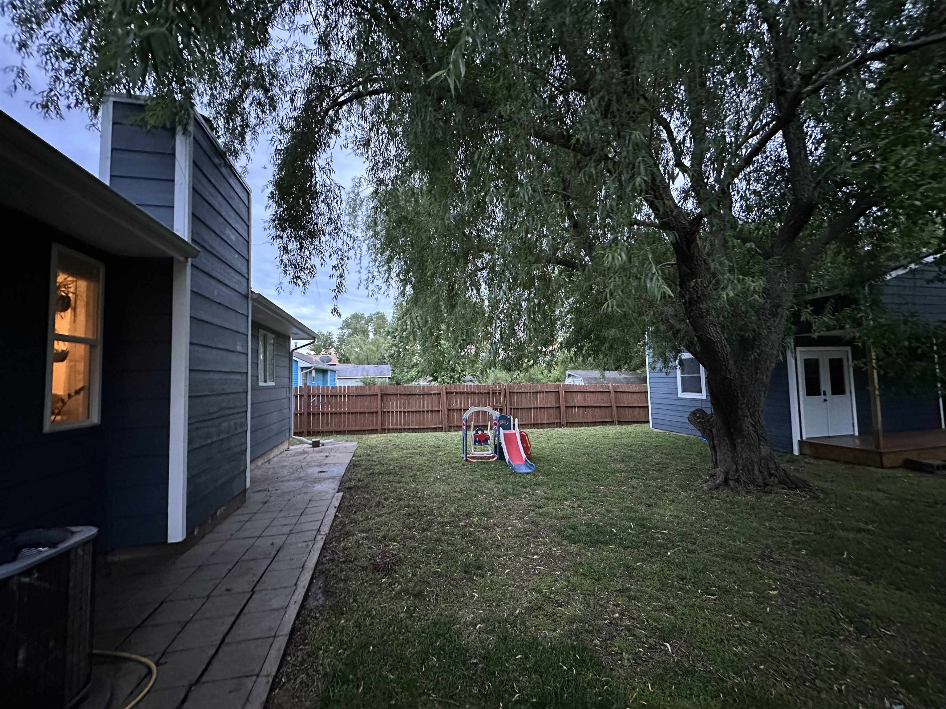 3129 N Applewood Wichita KS 67220