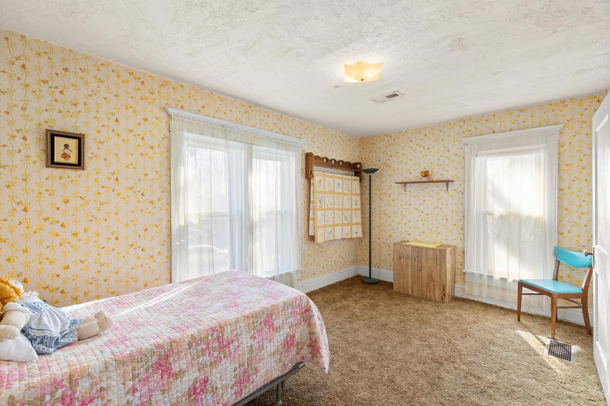 109 E 2nd Street Haven KS 67543