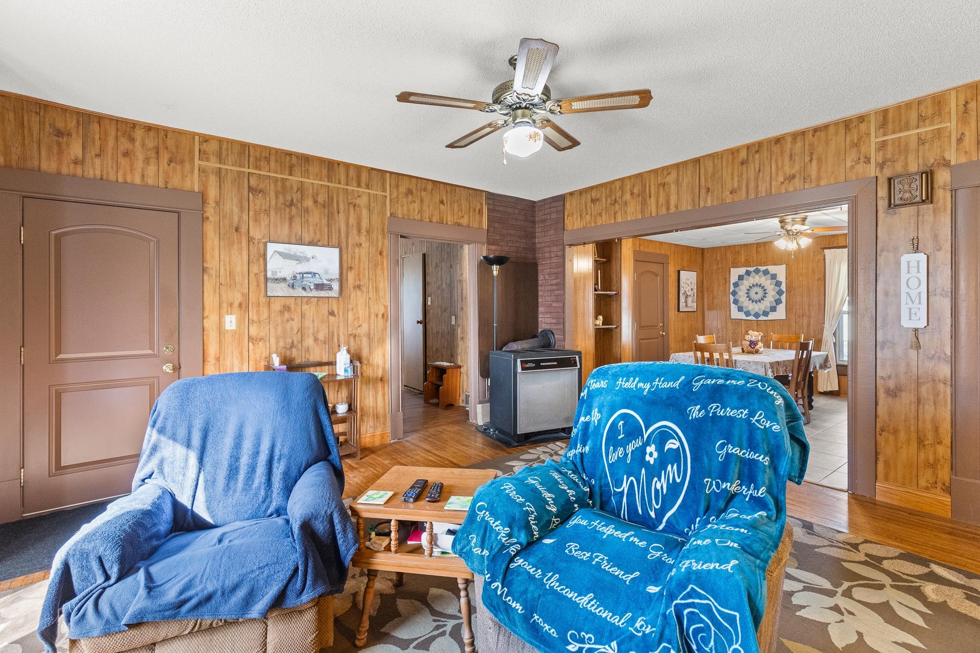 109 E 2nd Street Haven KS 67543