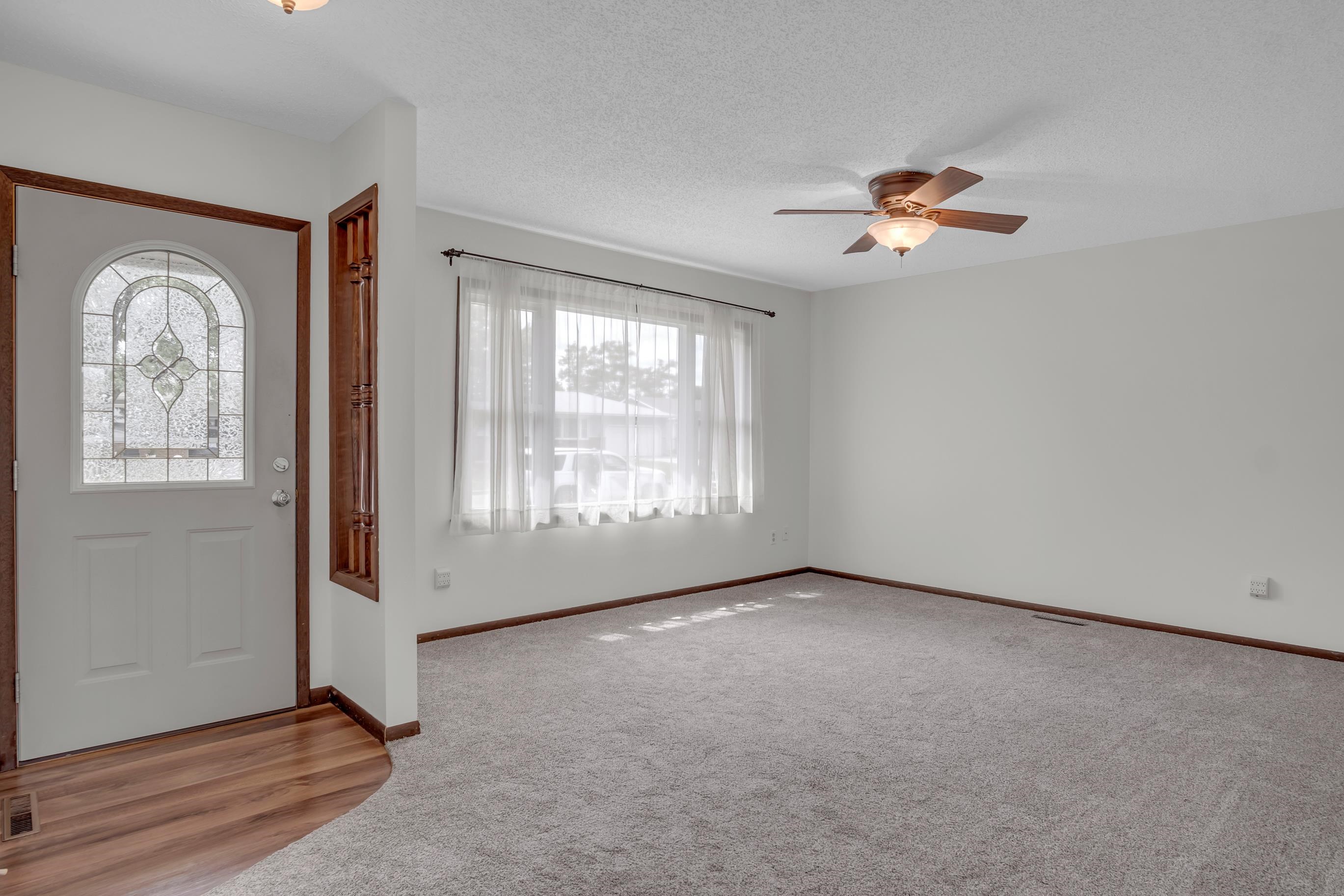 1604 Grandview Court Newton KS 67114