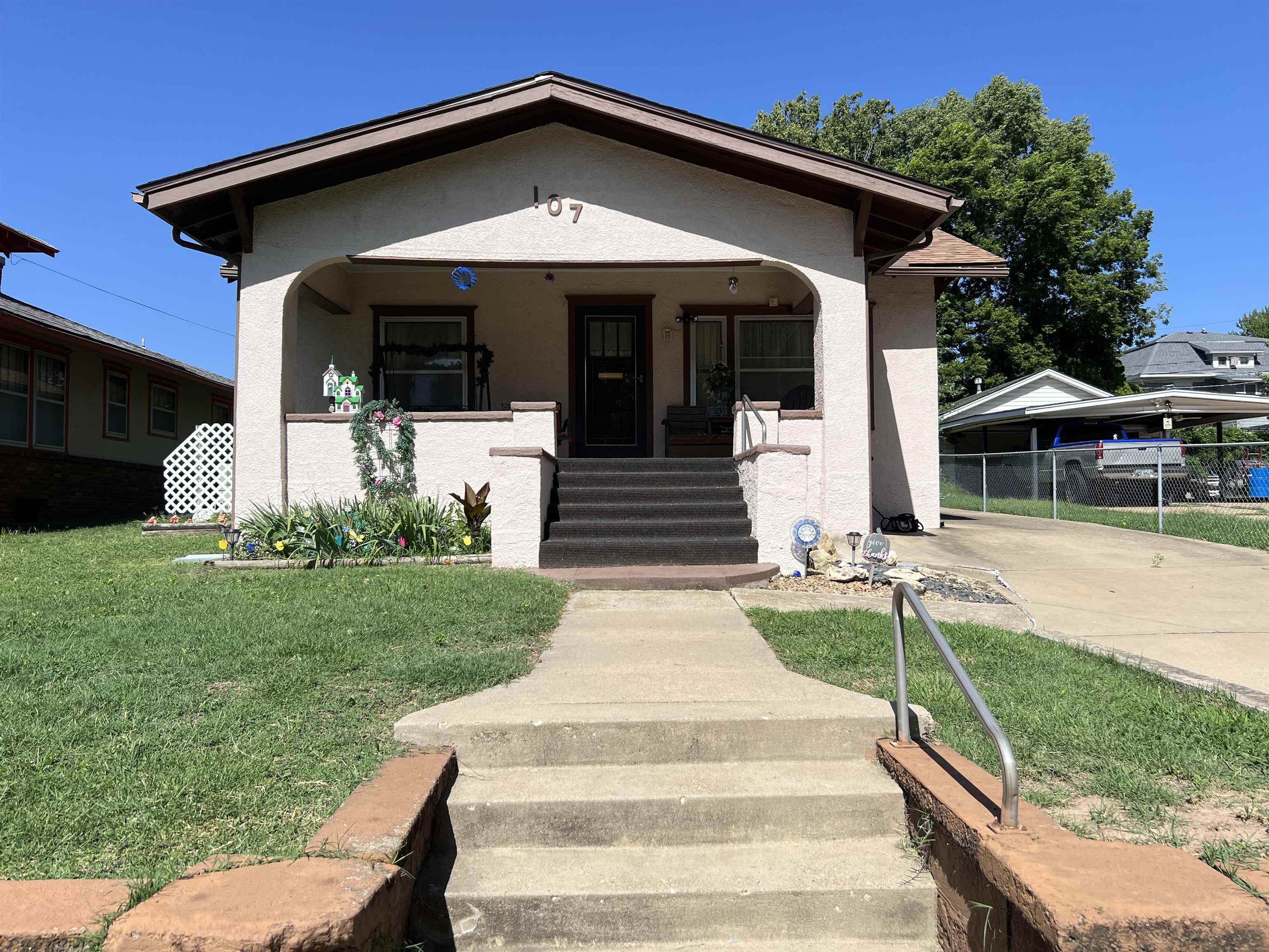 107 N C Arkansas City KS 67005