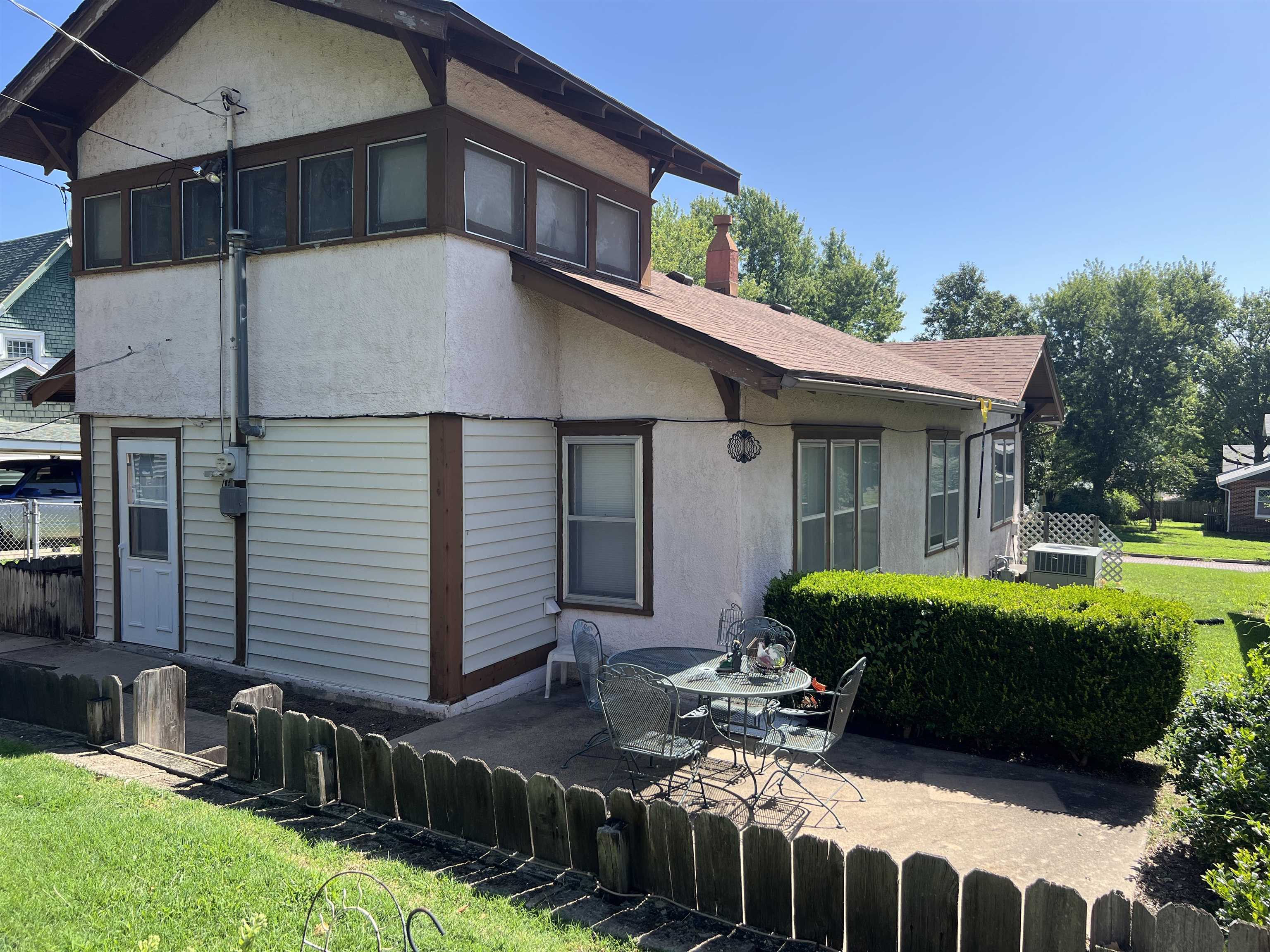 107 N C Arkansas City KS 67005