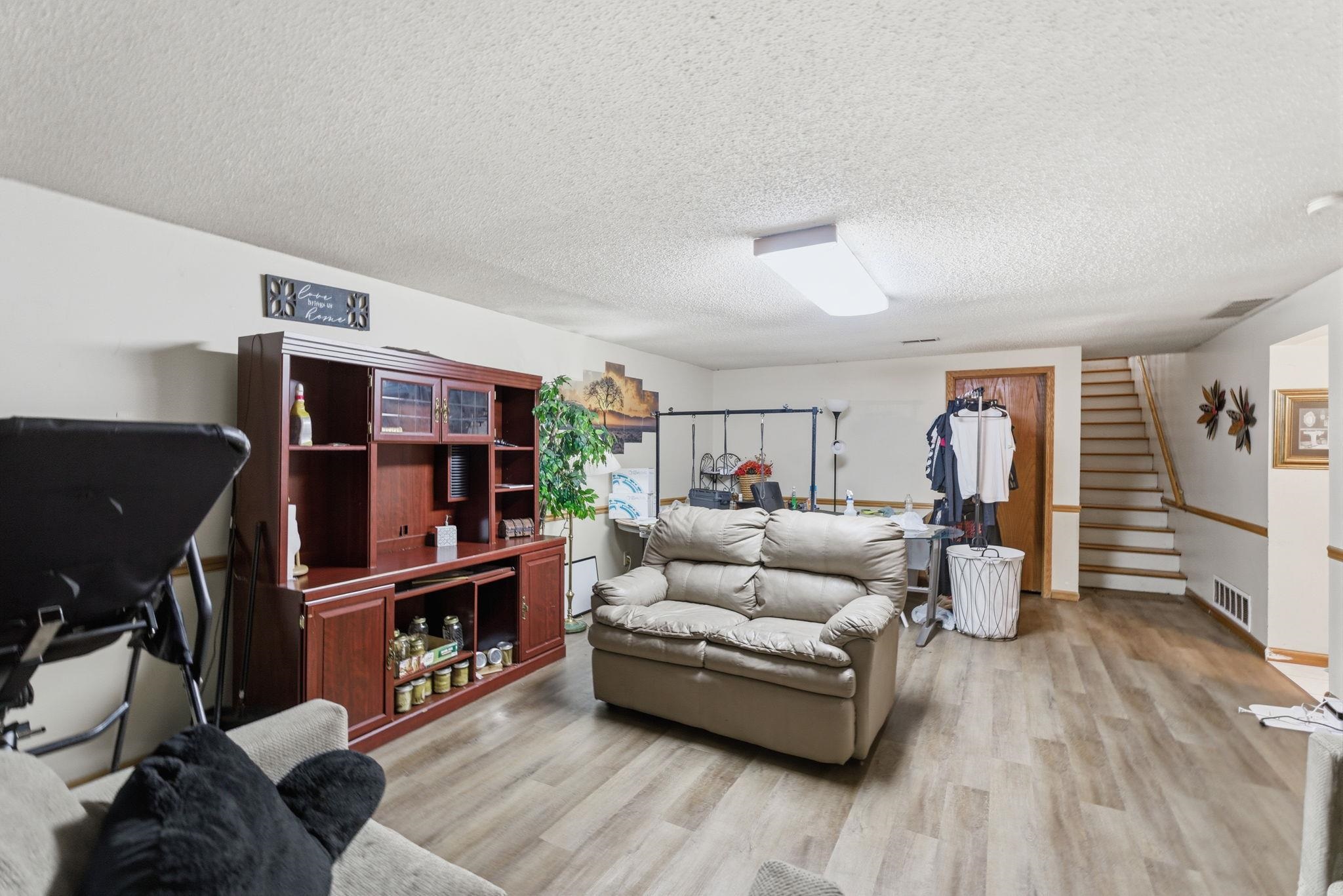 453 & 455 S Carlton Wichita KS 67209