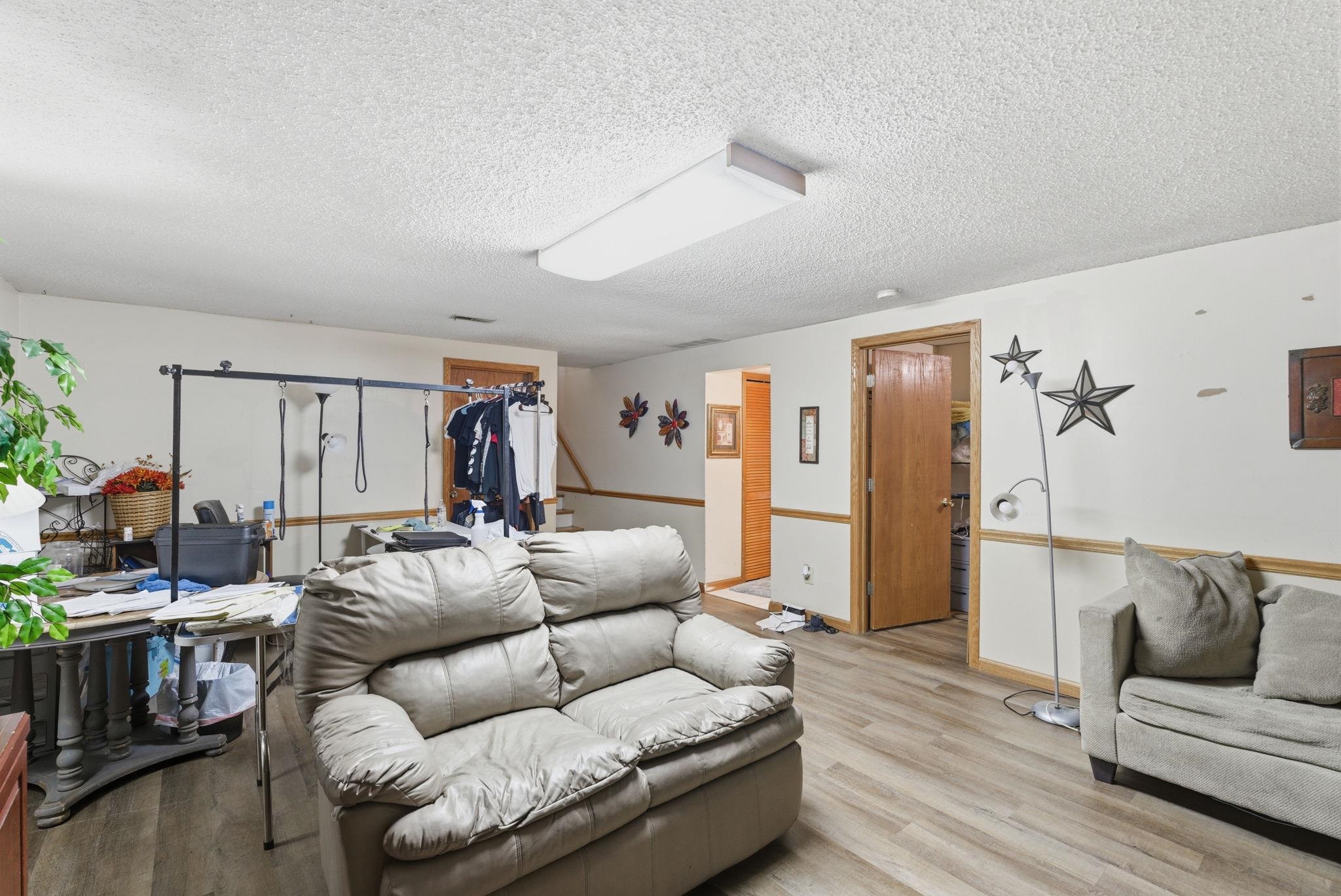 453 & 455 S Carlton Wichita KS 67209